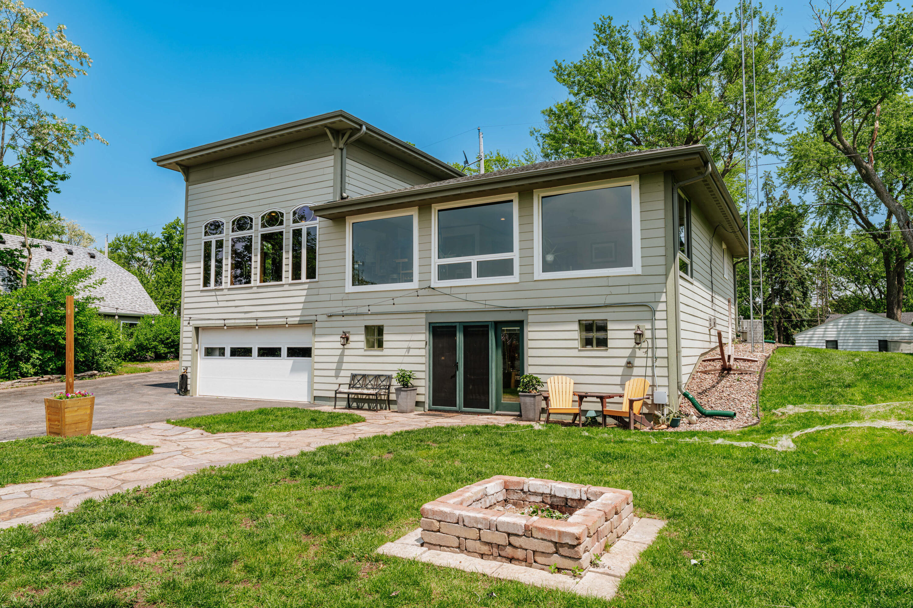 Wisconsin Lake Home for sale (MLS#: 1921300) at 5420 W Peninsula Dr, in Waterford, Wisconsin. (5 of 60)