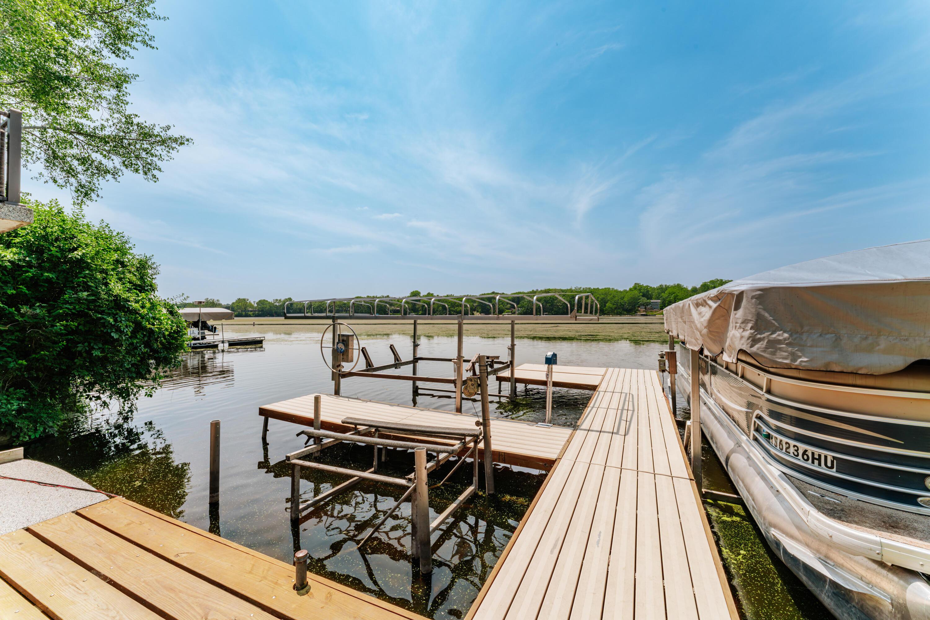 Wisconsin Lake Home for sale (MLS#: 1921300) at 5420 W Peninsula Dr, in Waterford, Wisconsin. (47 of 60)