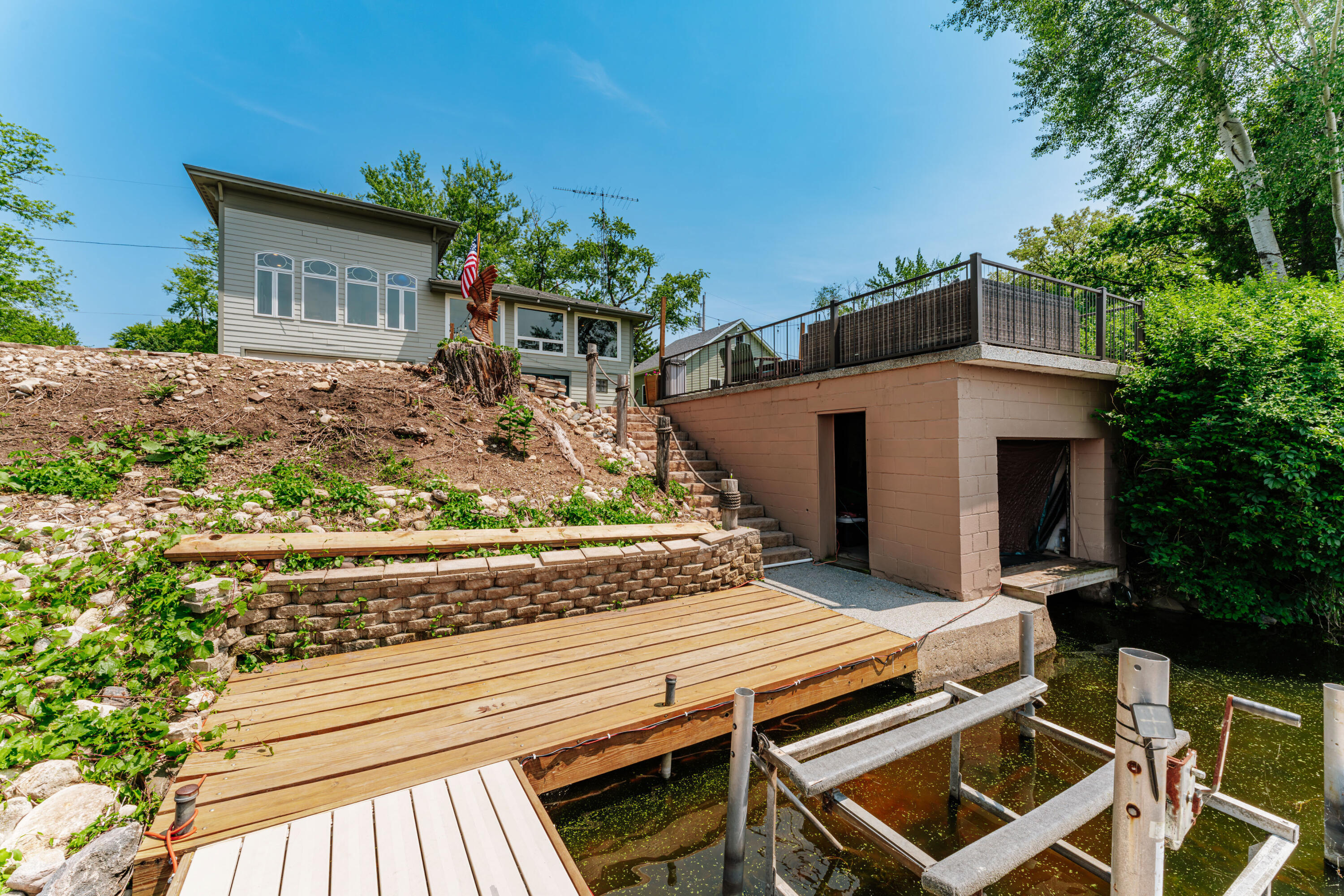 Wisconsin Lake Home for sale (MLS#: 1921300) at 5420 W Peninsula Dr, in Waterford, Wisconsin. (49 of 60)