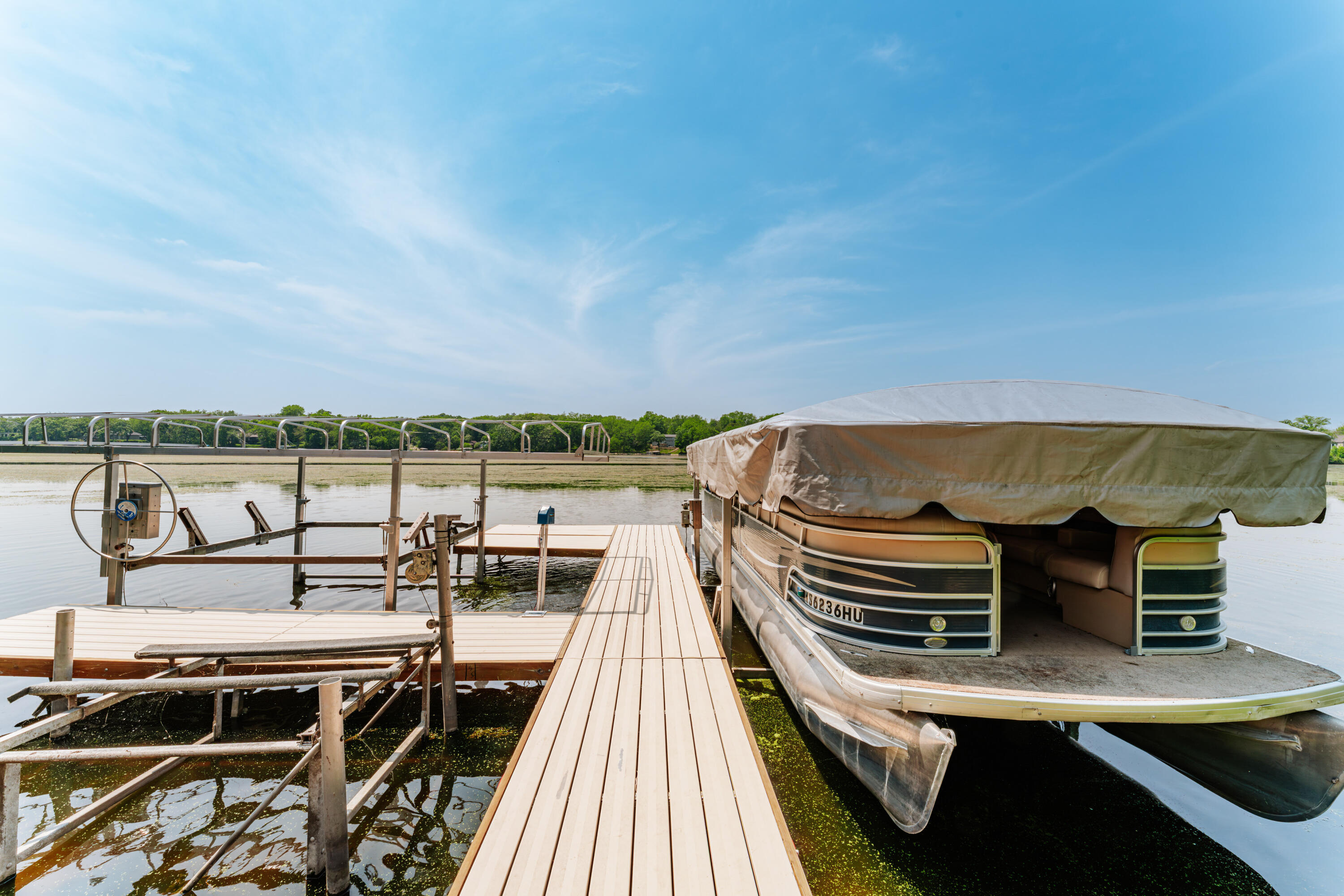 Wisconsin Lake Home for sale (MLS#: 1921300) at 5420 W Peninsula Dr, in Waterford, Wisconsin. (50 of 60)