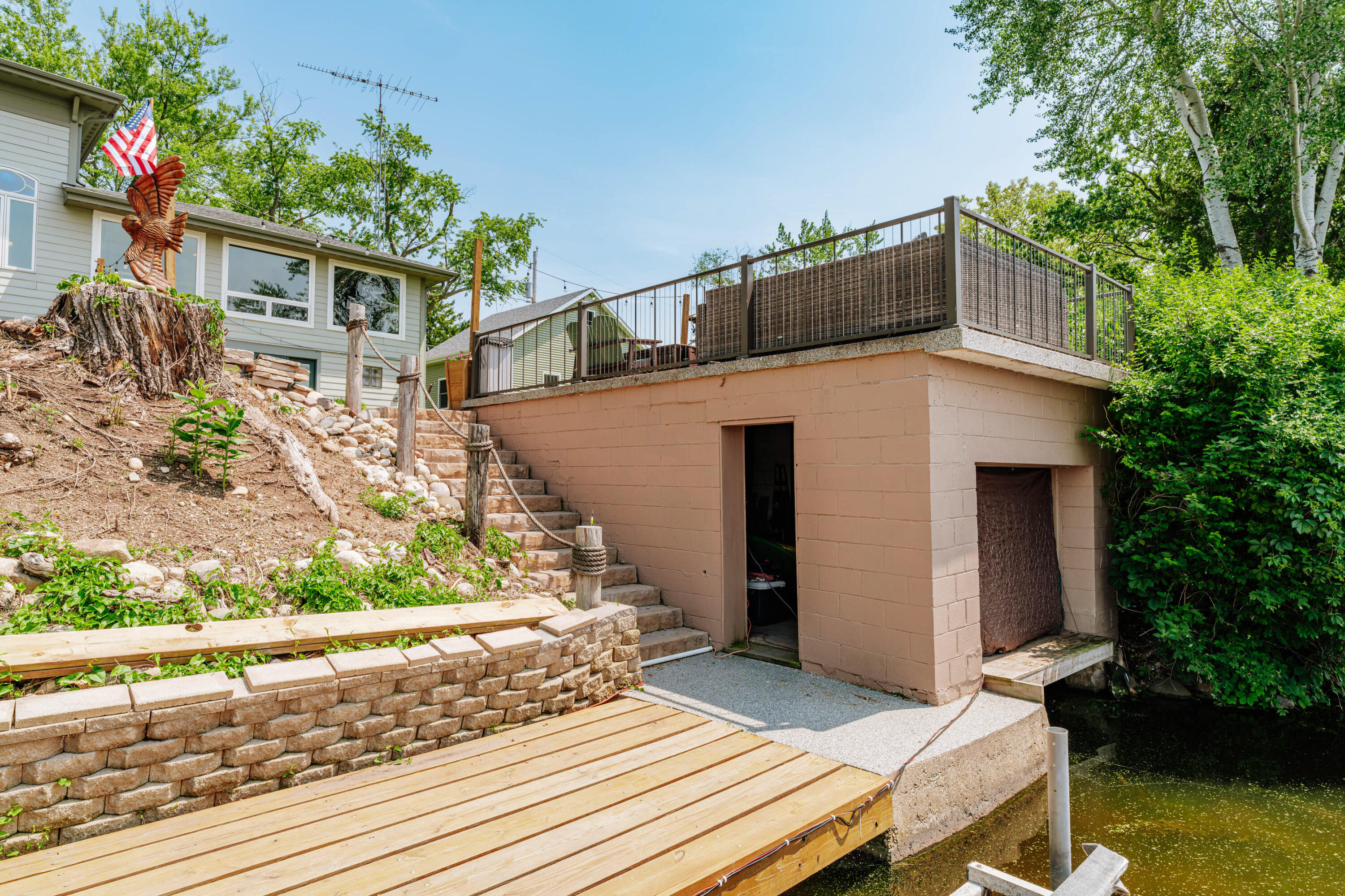 Wisconsin Lake Home for sale (MLS#: 1921300) at 5420 W Peninsula Dr, in Waterford, Wisconsin. (54 of 60)