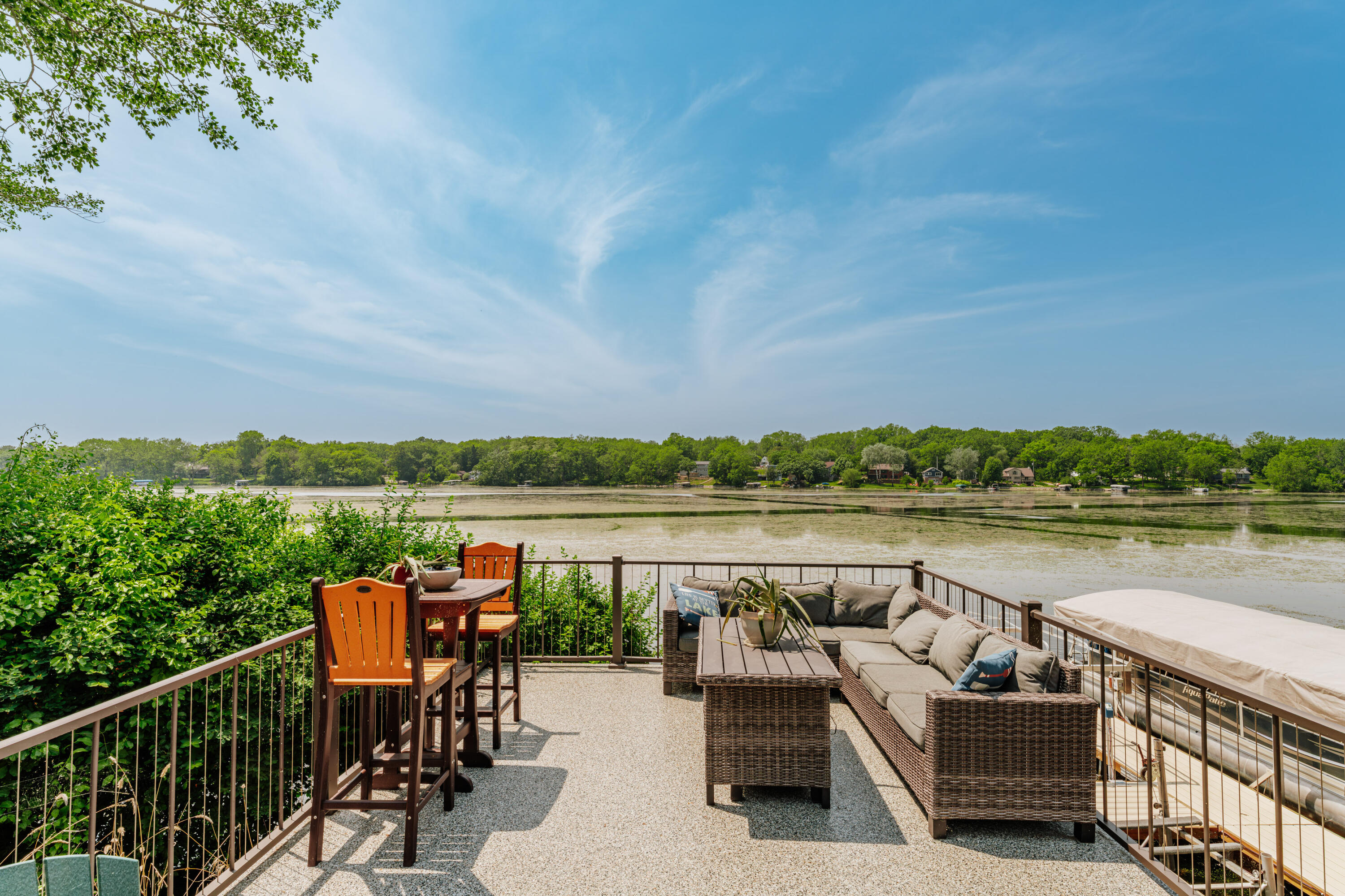 Wisconsin Lake Home for sale (MLS#: 1921300) at 5420 W Peninsula Dr, in Waterford, Wisconsin. (10 of 60)