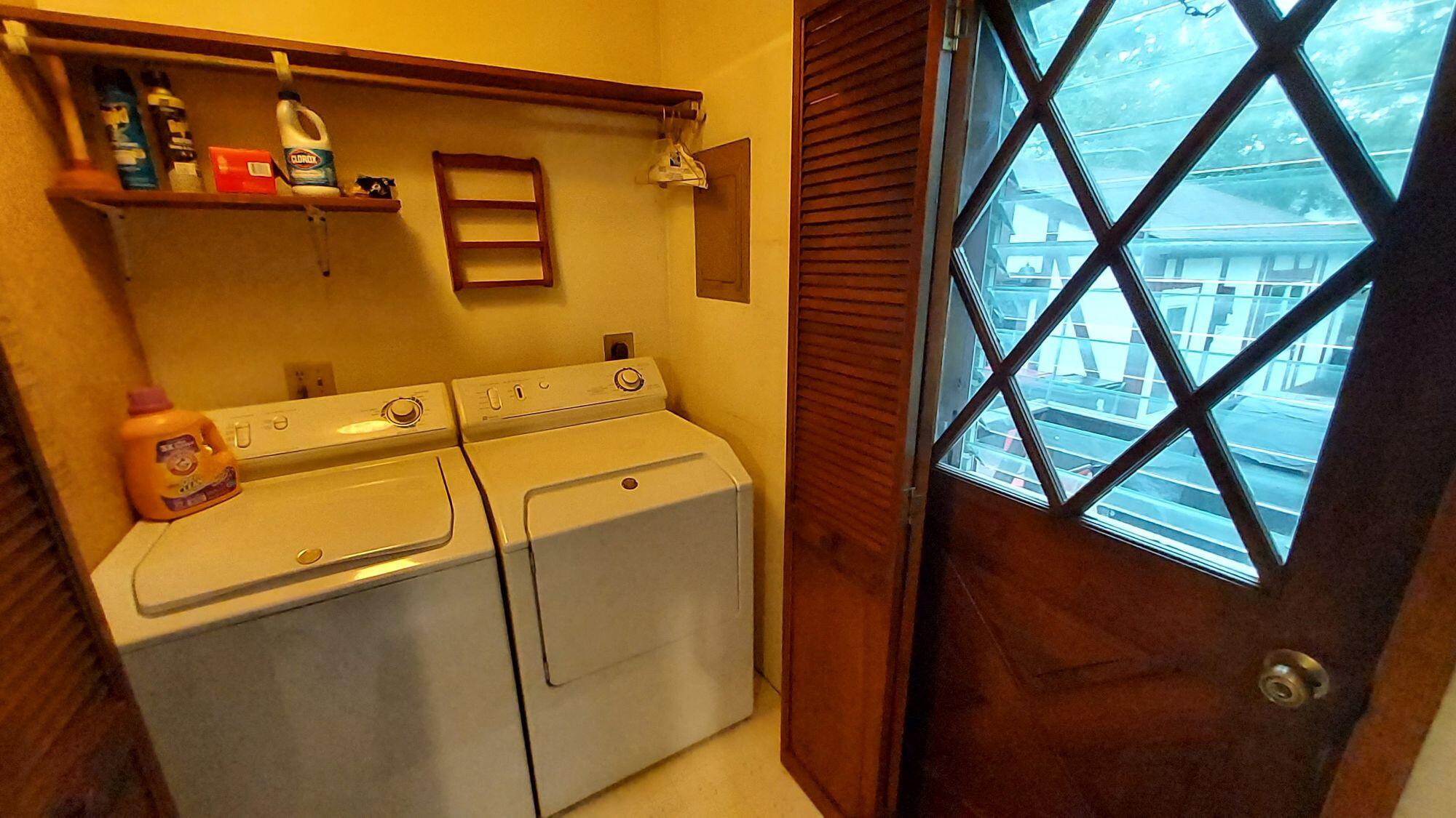 Wisconsin Lake Home for sale (MLS#: 1921372) at S102W34573  Lower Clarks Park Rd, in Eagle, Wisconsin. (10 of 32)