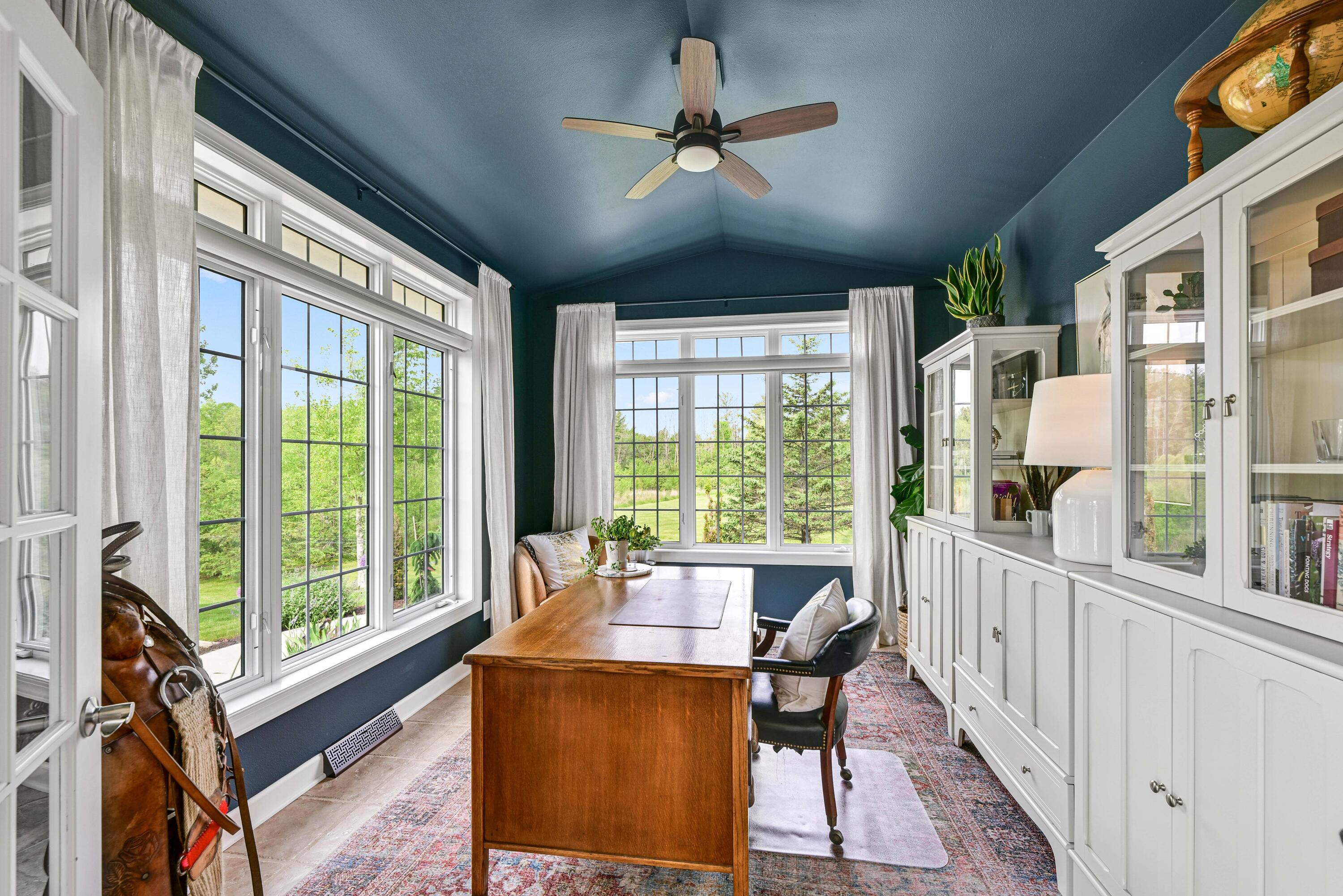 Wisconsin Lake Home for sale (MLS#: 1921510) at 13345 N Laurel Ln, in Mequon, Wisconsin. (13 of 46)