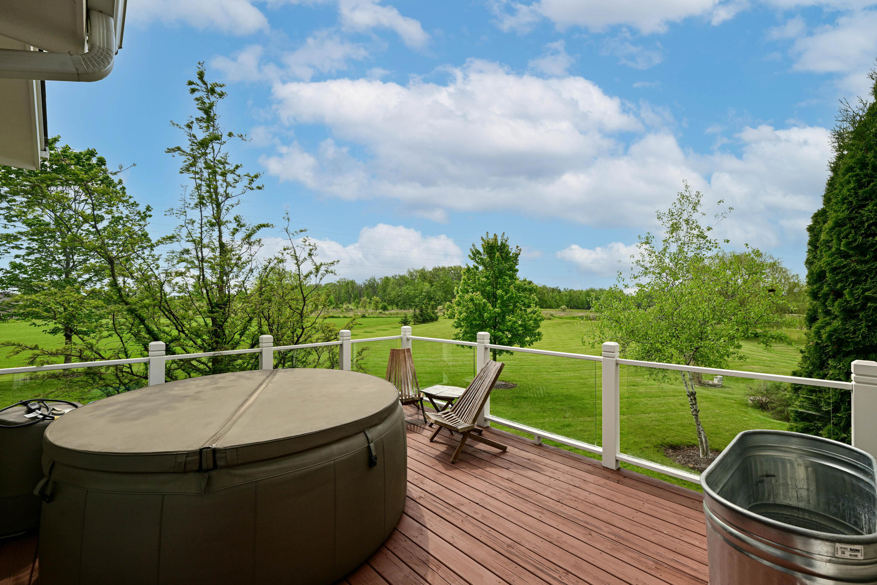 Wisconsin Lake Home for sale (MLS#: 1921510) at 13345 N Laurel Ln, in Mequon, Wisconsin. (31 of 46)