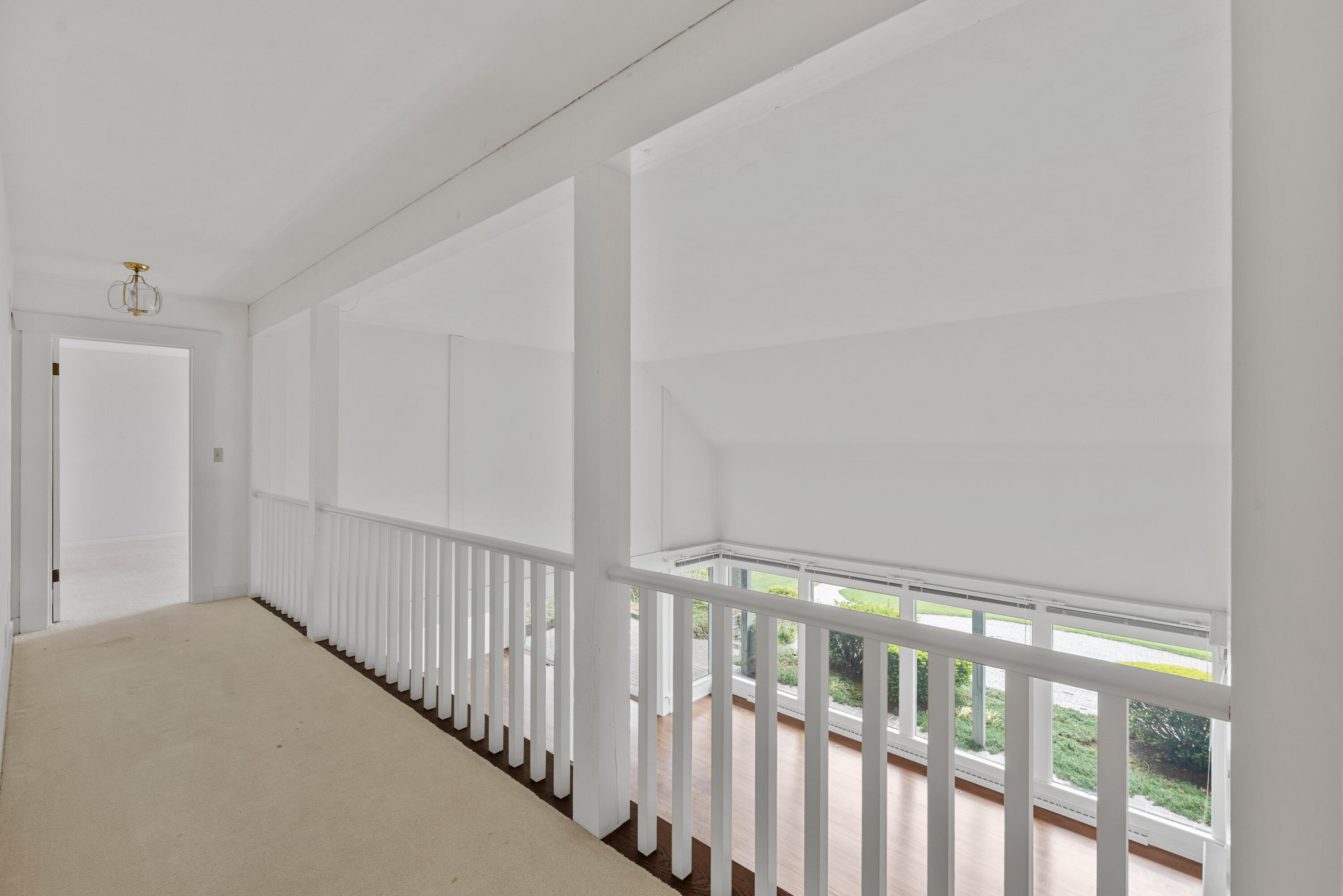 Wisconsin Lake Home for sale (MLS#: 1921543) at 7954 N Beach Dr, in Fox Point, Wisconsin. (13 of 40)