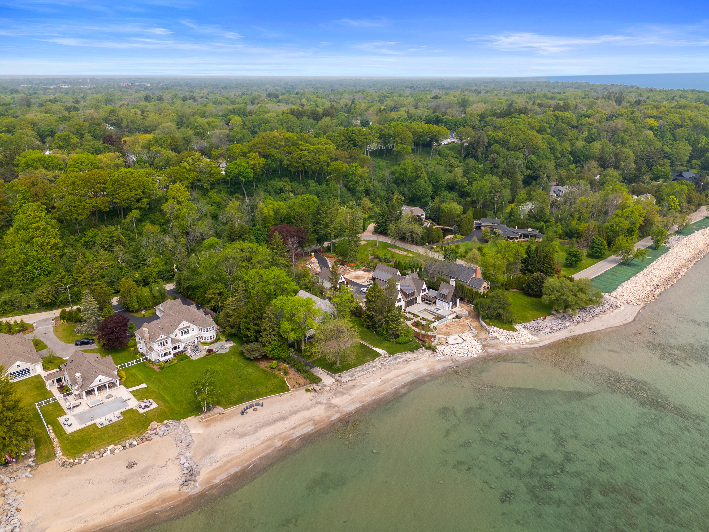 Wisconsin Lake Home for sale (MLS#: 1921543) at 7954 N Beach Dr, in Fox Point, Wisconsin. (33 of 40)