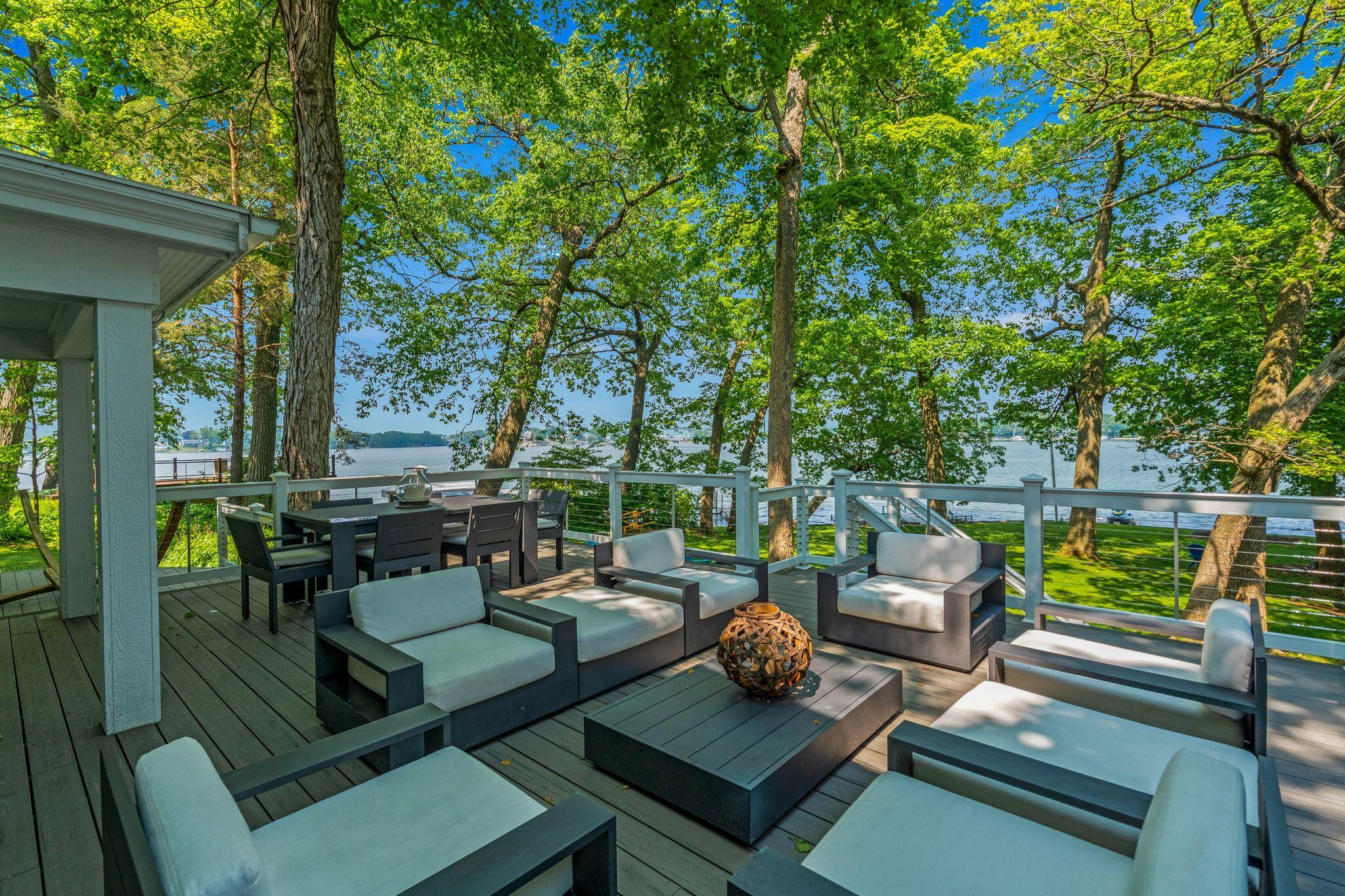 Wisconsin Lake Home for sale (MLS#: 1921564) at W347N6122  Road I -, in Oconomowoc, Wisconsin. (3 of 31)