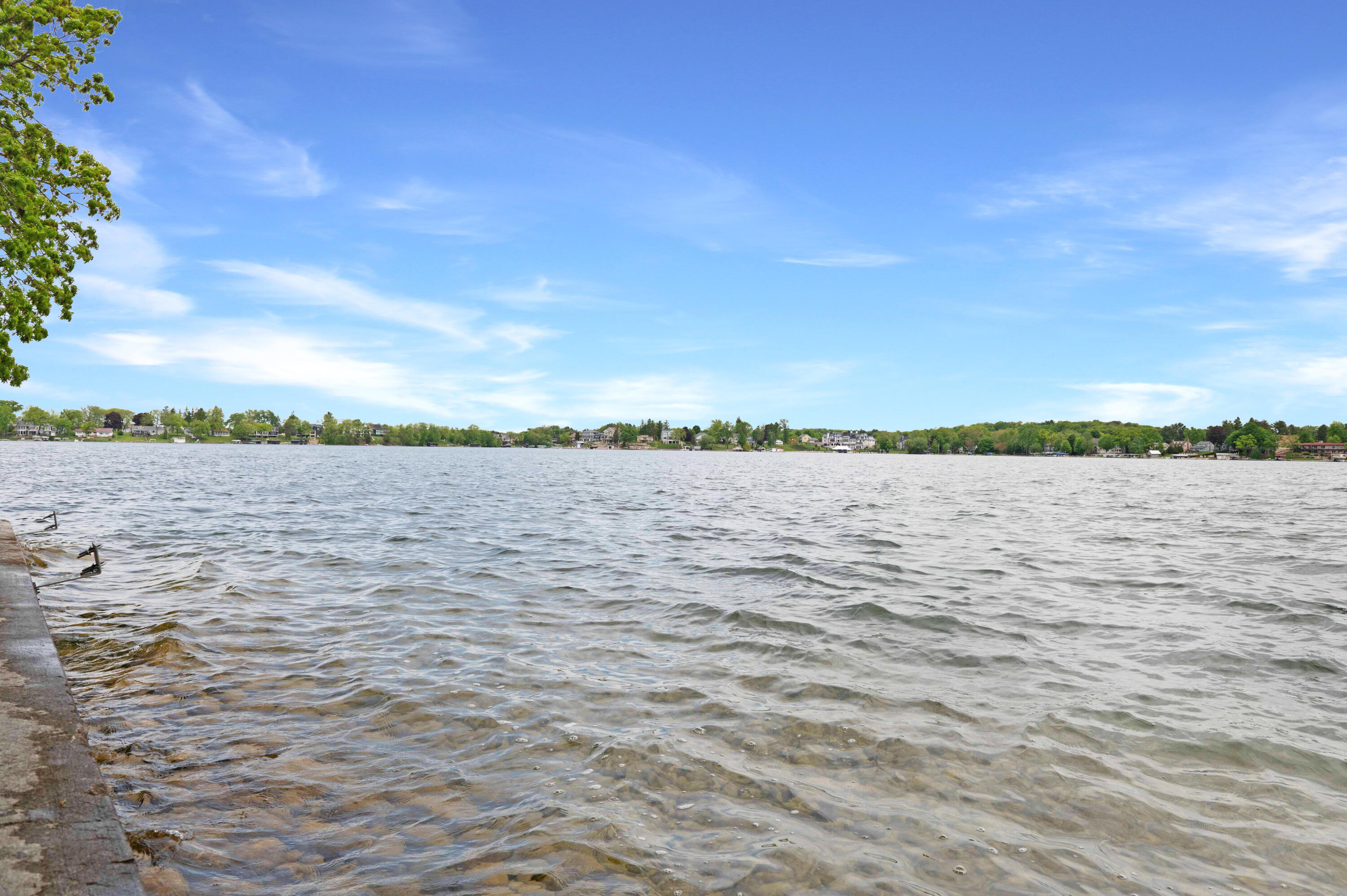 Wisconsin Lake Home for sale (MLS#: 1921564) at W347N6122  Road I -, in Oconomowoc, Wisconsin. (23 of 31)