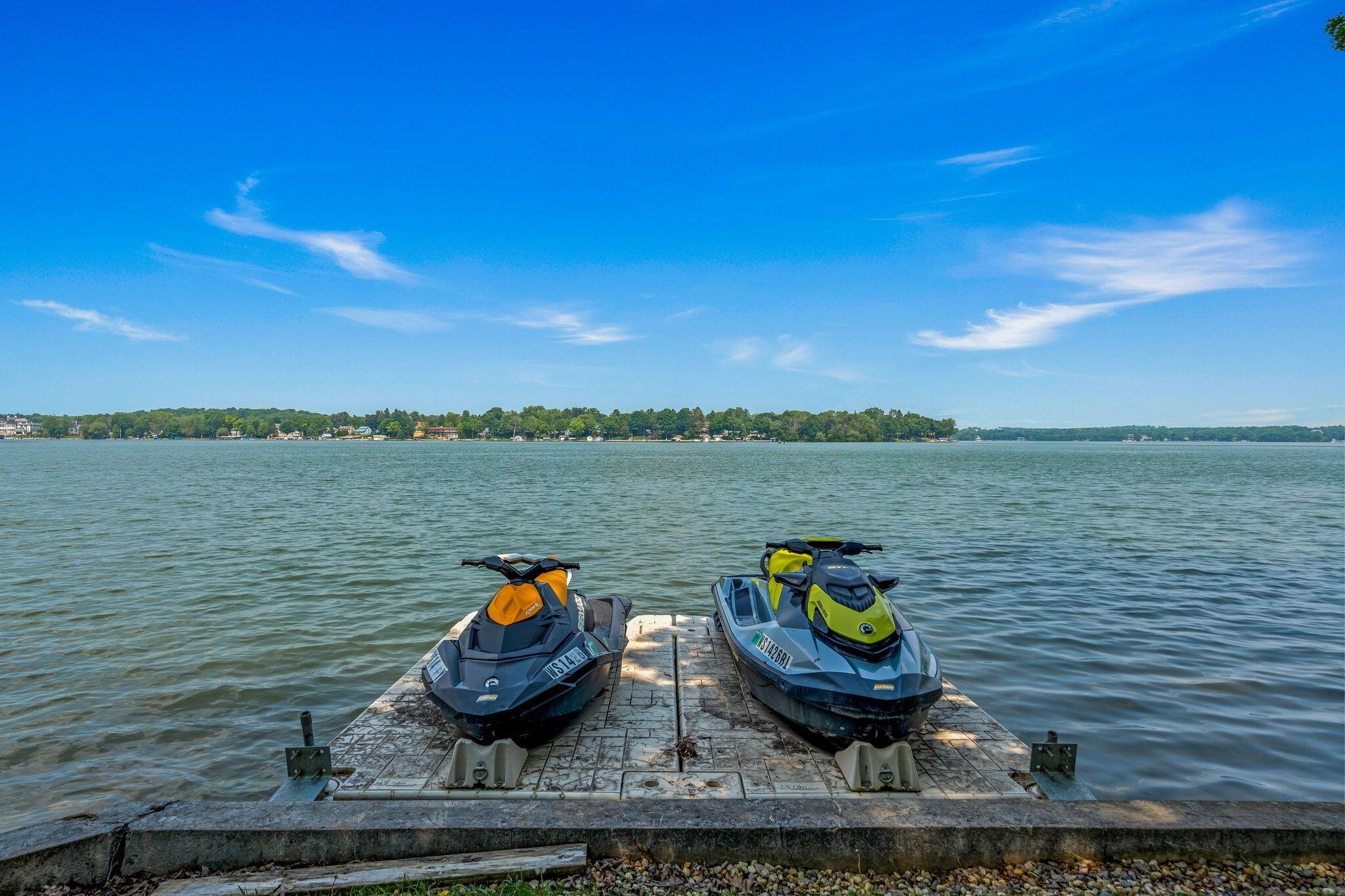 Wisconsin Lake Home for sale (MLS#: 1921564) at W347N6122  Road I -, in Oconomowoc, Wisconsin. (8 of 31)