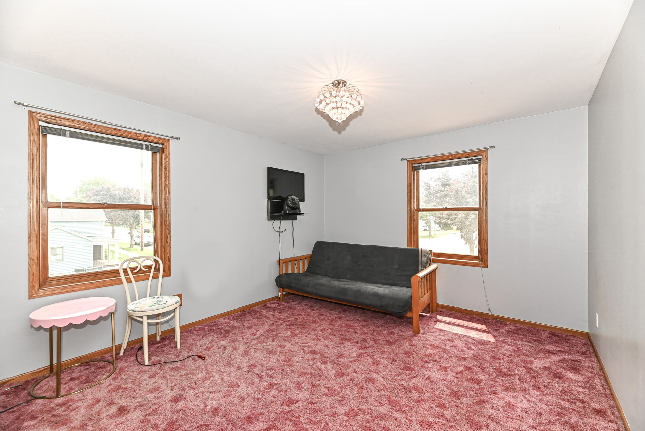 Wisconsin Lake Home for sale (MLS#: 1921583) at 232  Capital St, in Burlington, Wisconsin. (15 of 29)