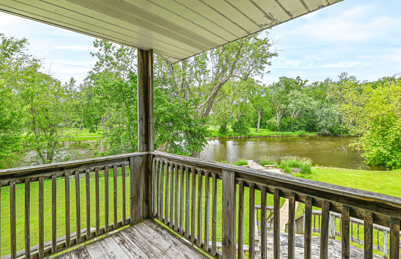 Wisconsin Lake Home for sale (MLS#: 1921583) at 232  Capital St, in Burlington, Wisconsin. (19 of 29)