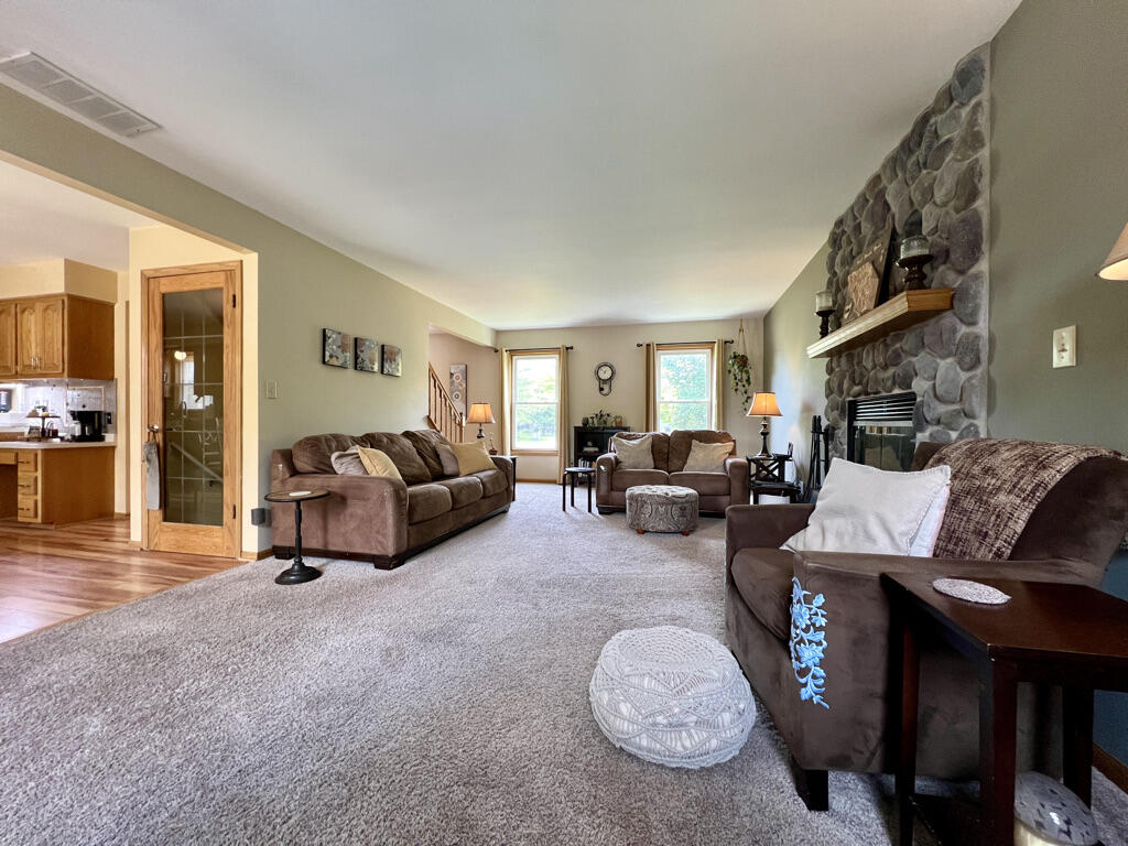 Wisconsin Lake Home for sale (MLS#: 1921959) at 7115  Joy Marie Ln, in Waterford, Wisconsin. (14 of 66)
