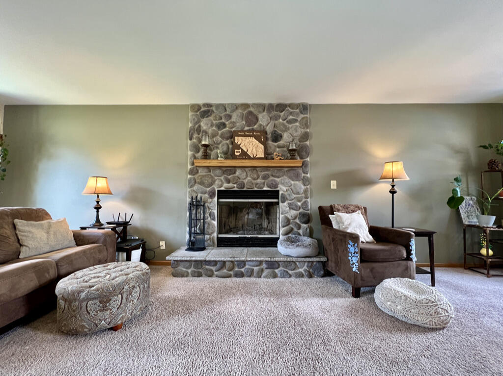 Wisconsin Lake Home for sale (MLS#: 1921959) at 7115  Joy Marie Ln, in Waterford, Wisconsin. (15 of 66)