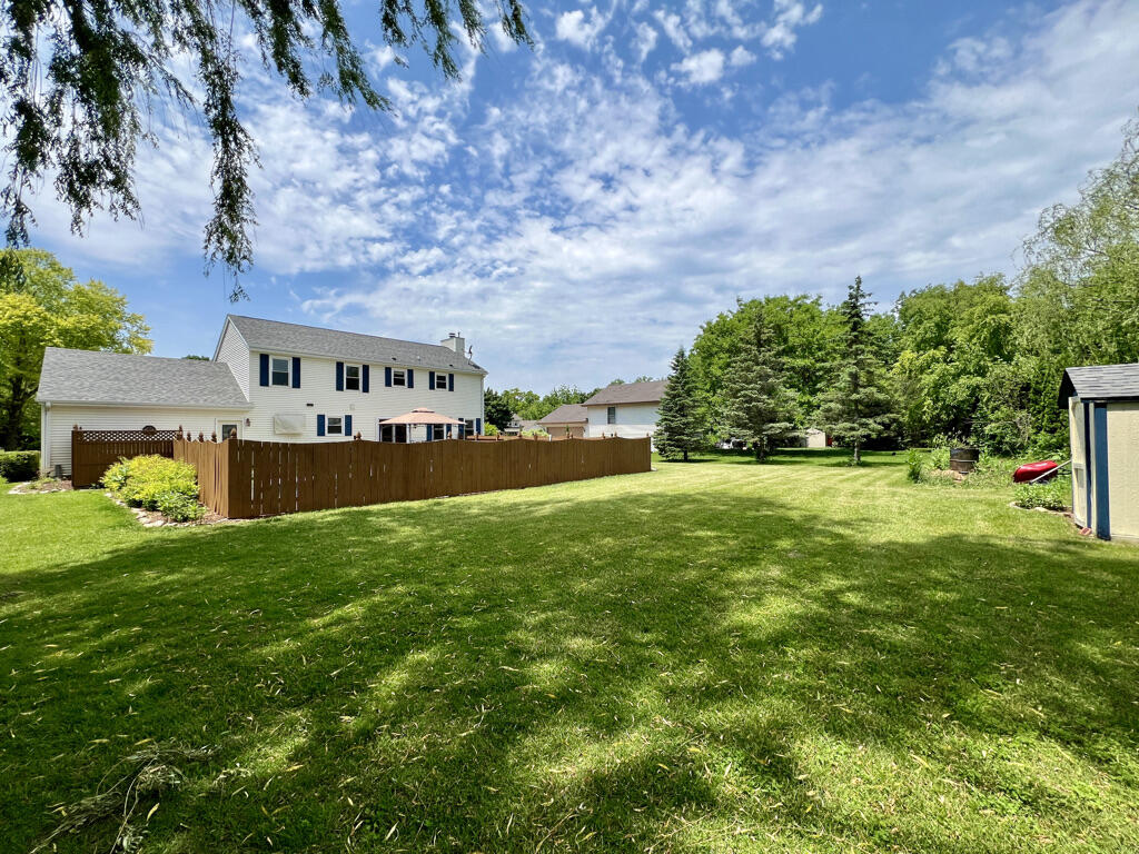 Wisconsin Lake Home for sale (MLS#: 1921959) at 7115  Joy Marie Ln, in Waterford, Wisconsin. (4 of 66)