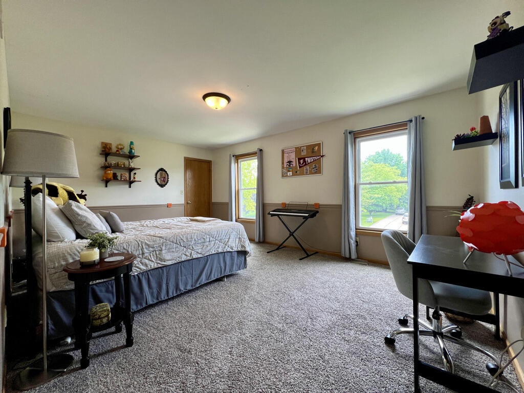 Wisconsin Lake Home for sale (MLS#: 1921959) at 7115  Joy Marie Ln, in Waterford, Wisconsin. (35 of 66)