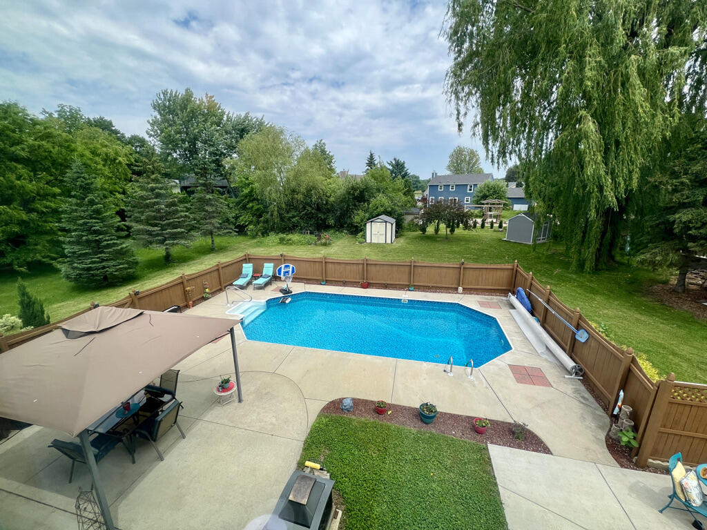 Wisconsin Lake Home for sale (MLS#: 1921959) at 7115  Joy Marie Ln, in Waterford, Wisconsin. (51 of 66)