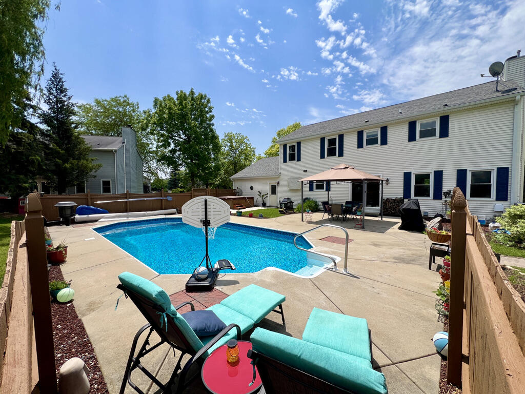 Wisconsin Lake Home for sale (MLS#: 1921959) at 7115  Joy Marie Ln, in Waterford, Wisconsin. (53 of 66)