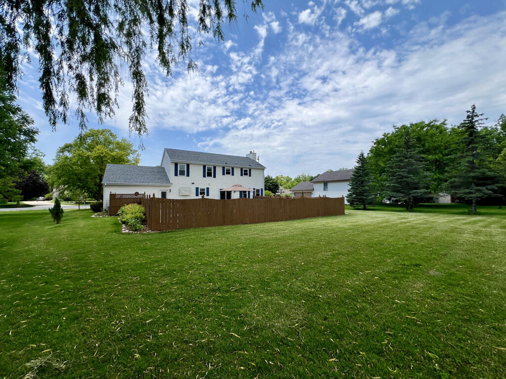 Wisconsin Lake Home for sale (MLS#: 1921959) at 7115  Joy Marie Ln, in Waterford, Wisconsin. (59 of 66)