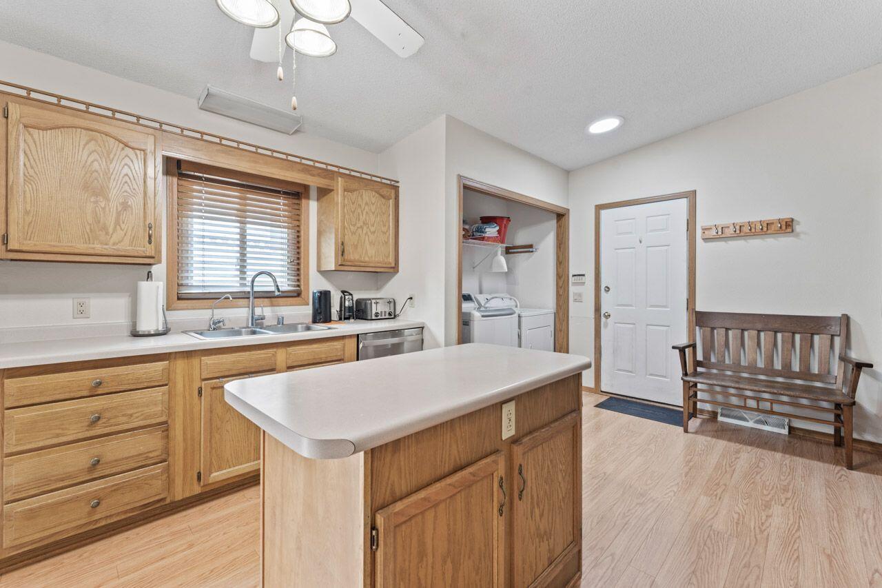 Wisconsin Lake Home for sale (MLS#: 1921990) at 12129  221st Ave, in Salem Lakes, Wisconsin. (12 of 50)