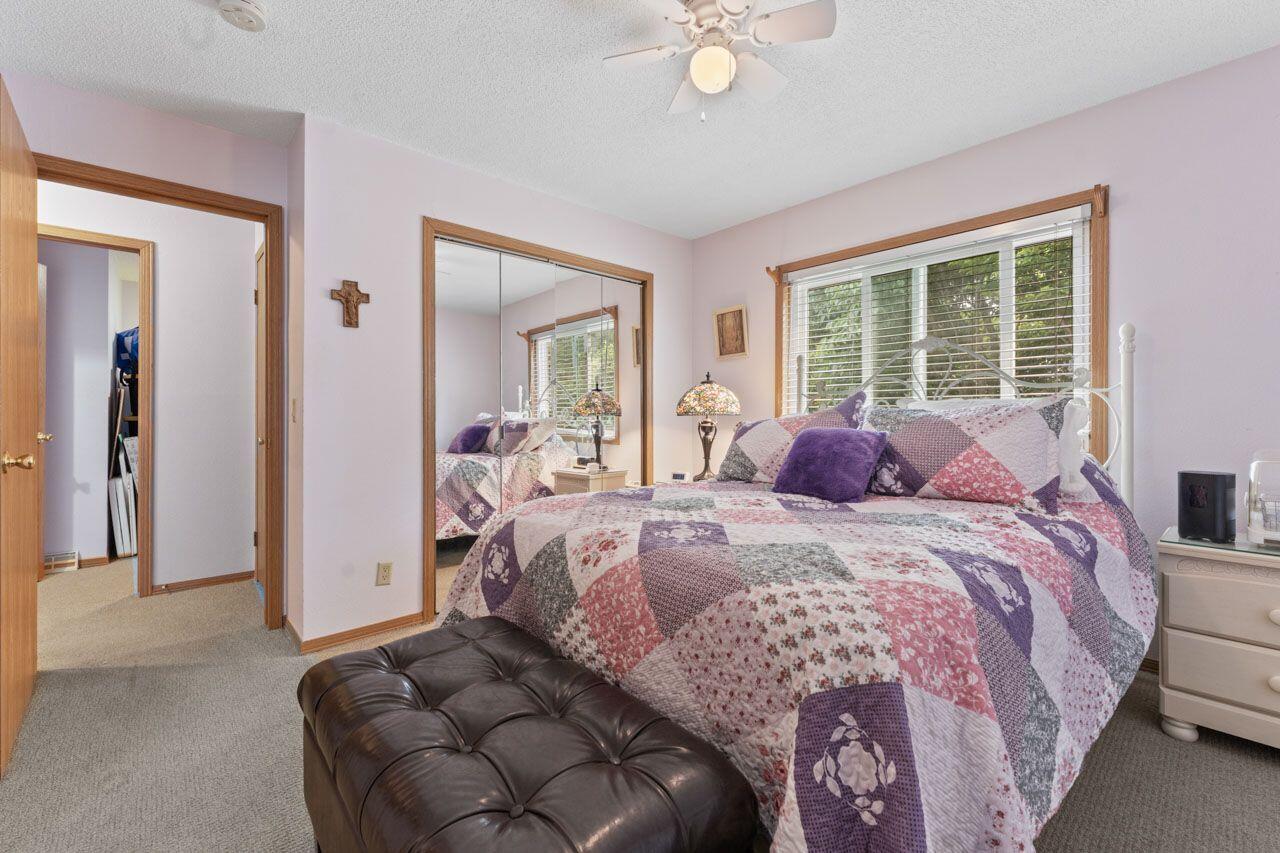 Wisconsin Lake Home for sale (MLS#: 1921990) at 12129  221st Ave, in Salem Lakes, Wisconsin. (17 of 50)