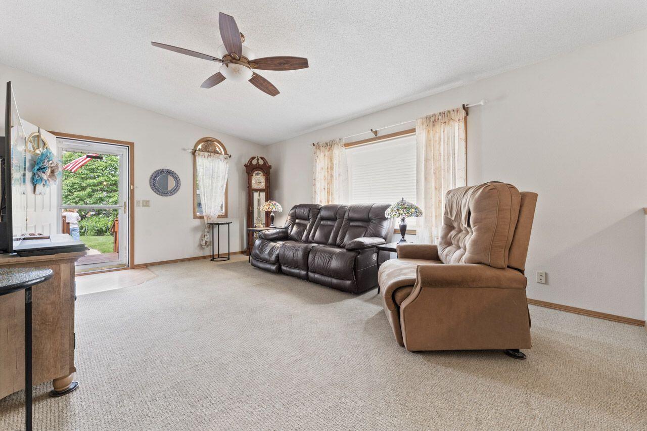 Wisconsin Lake Home for sale (MLS#: 1921990) at 12129  221st Ave, in Salem Lakes, Wisconsin. (4 of 50)