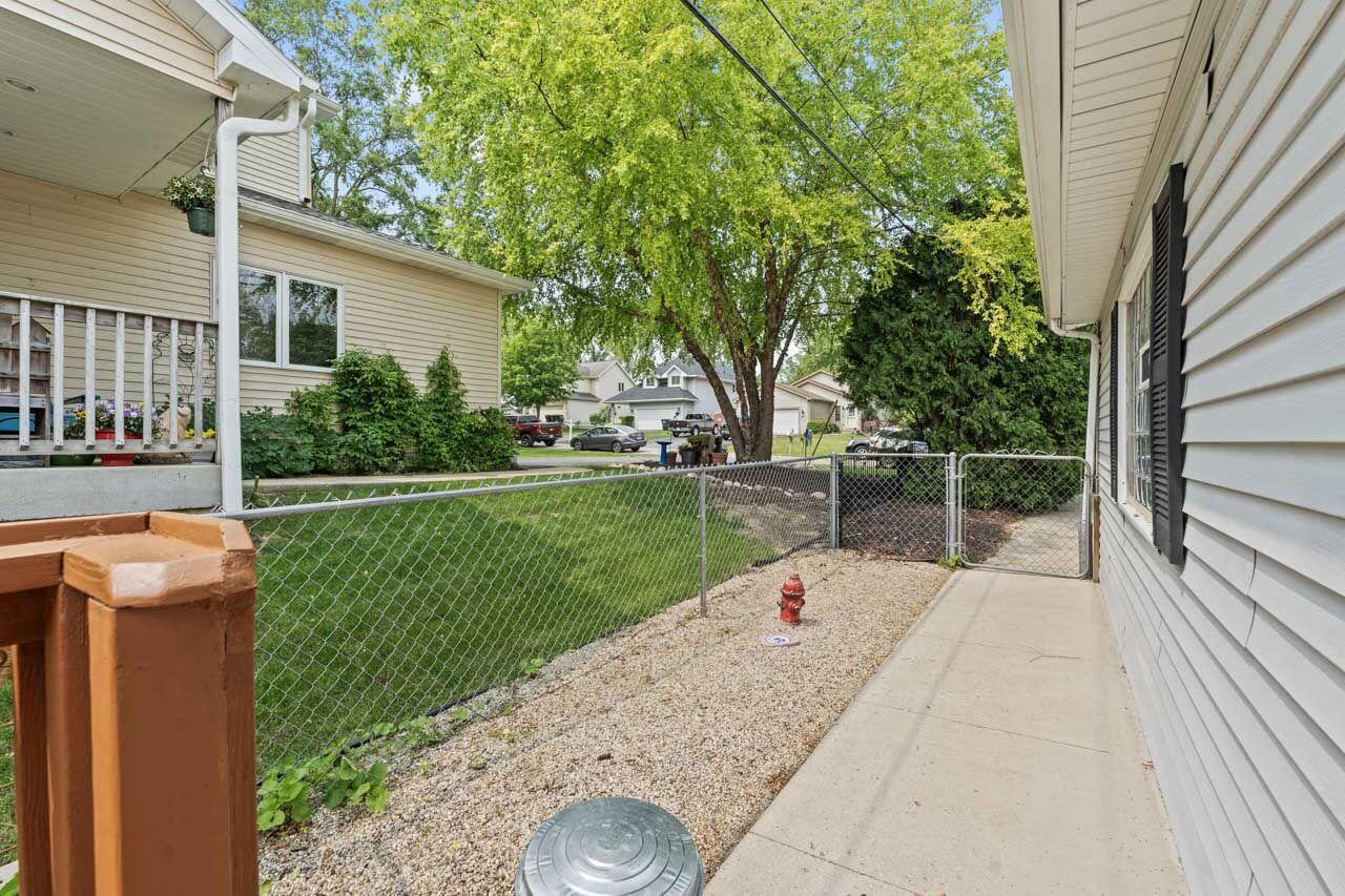 Wisconsin Lake Home for sale (MLS#: 1921990) at 12129  221st Ave, in Salem Lakes, Wisconsin. (35 of 50)