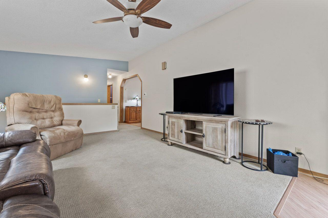 Wisconsin Lake Home for sale (MLS#: 1921990) at 12129  221st Ave, in Salem Lakes, Wisconsin. (5 of 50)