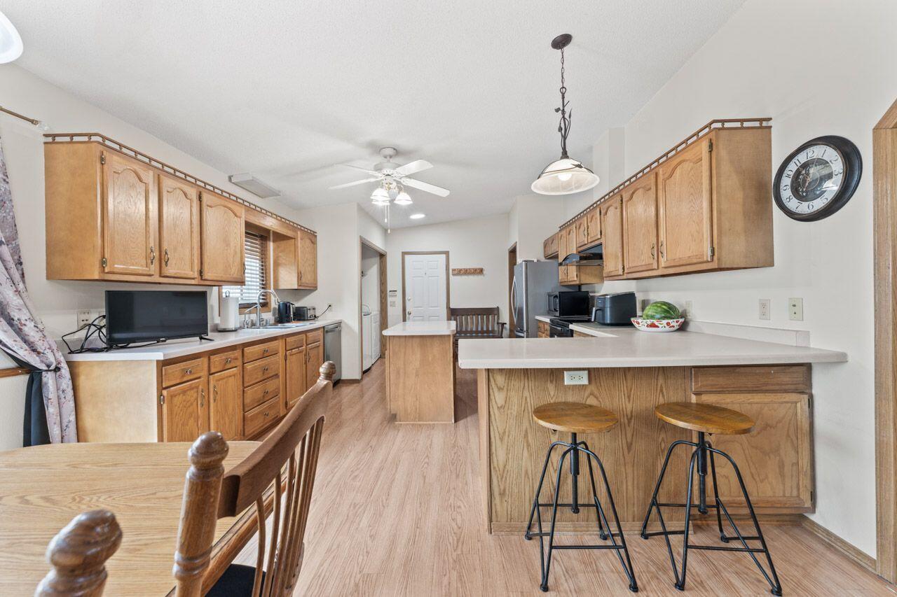 Wisconsin Lake Home for sale (MLS#: 1921990) at 12129  221st Ave, in Salem Lakes, Wisconsin. (9 of 50)