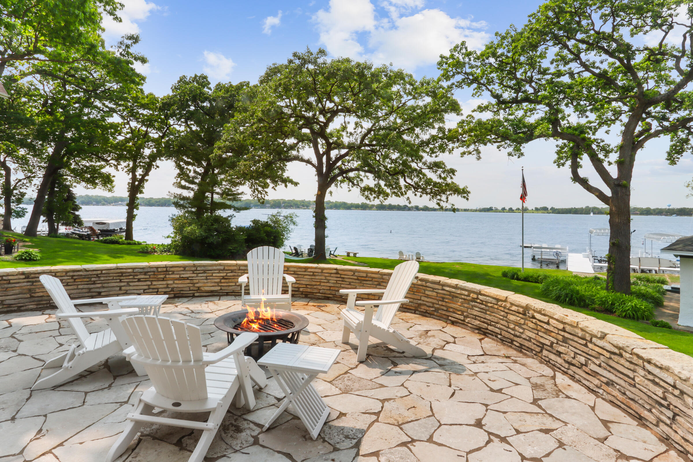 Wisconsin Lake Home for sale (MLS#: 1922000) at 1809  South Shore Dr, in Delavan, Wisconsin. (23 of 72)