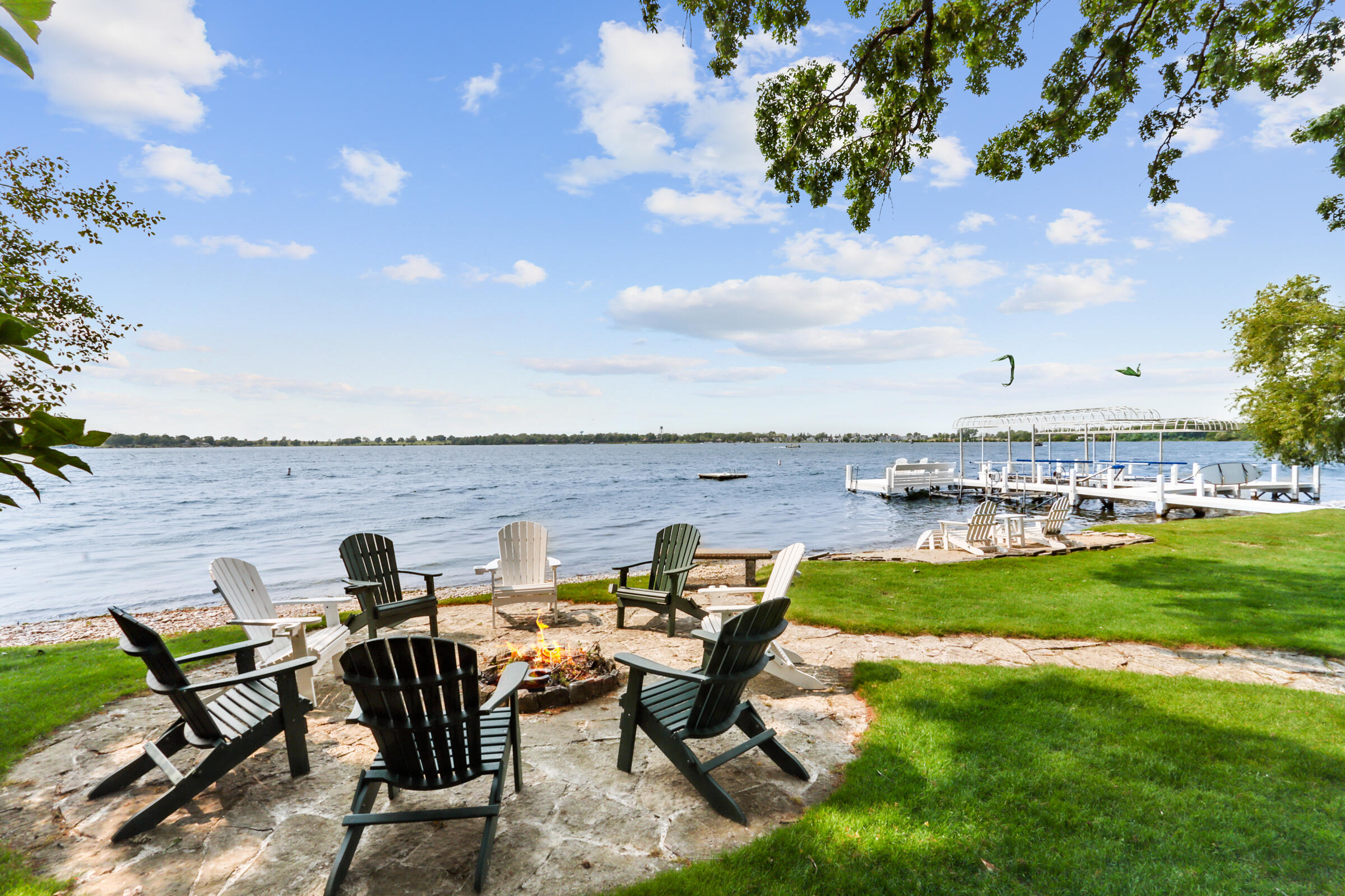 Wisconsin Lake Home for sale (MLS#: 1922000) at 1809  South Shore Dr, in Delavan, Wisconsin. (25 of 72)