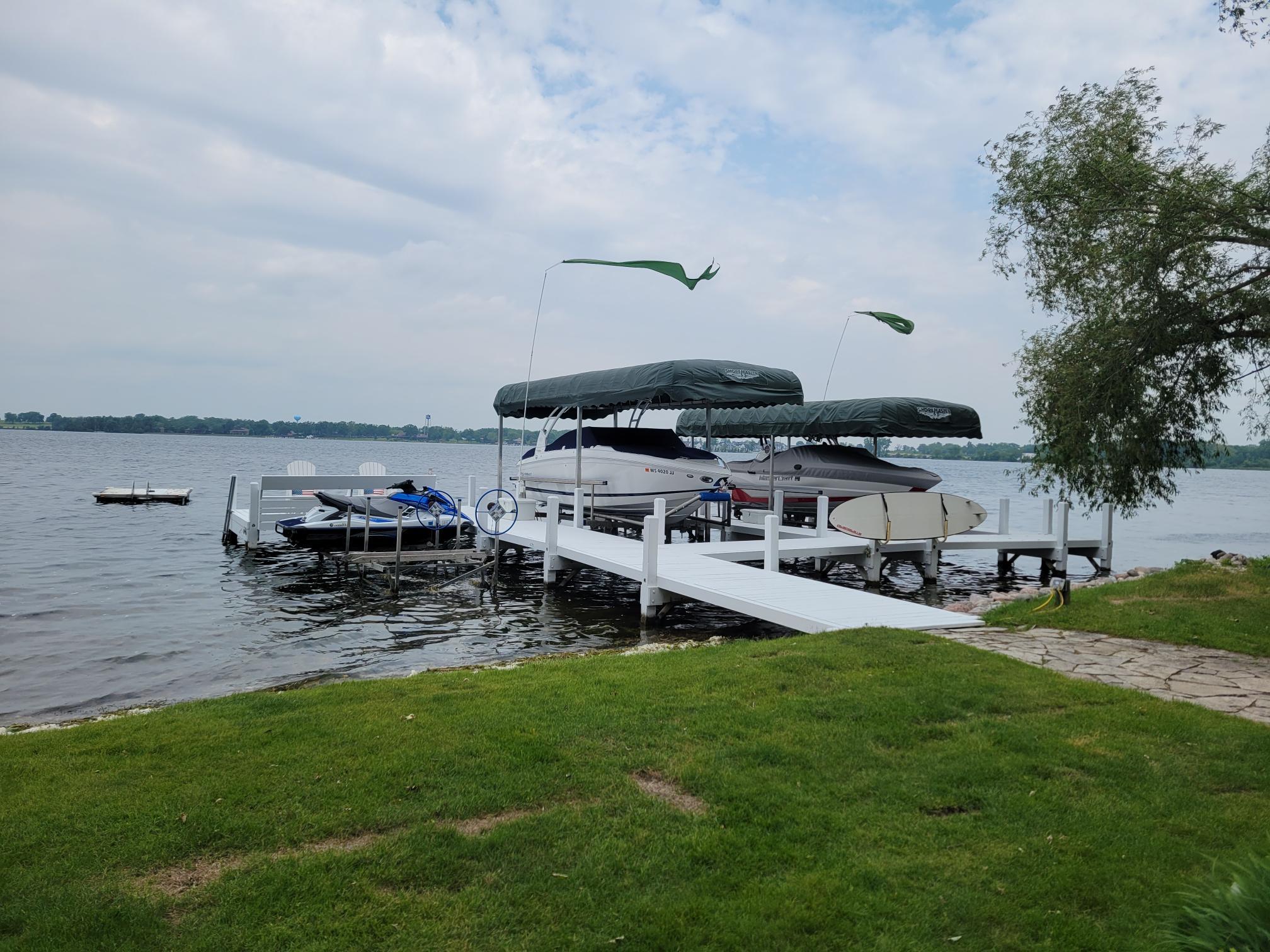 Wisconsin Lake Home for sale (MLS#: 1922000) at 1809  South Shore Dr, in Delavan, Wisconsin. (70 of 72)