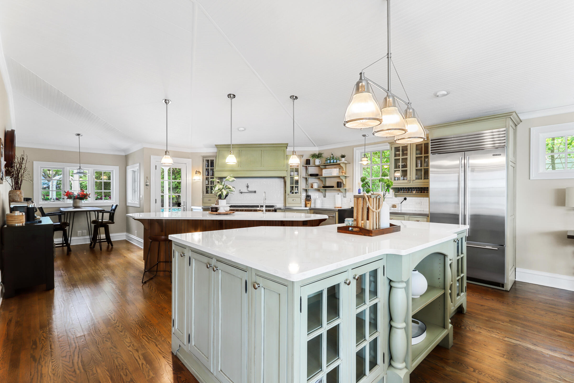 Wisconsin Lake Home for sale (MLS#: 1922000) at 1809  South Shore Dr, in Delavan, Wisconsin. (10 of 72)