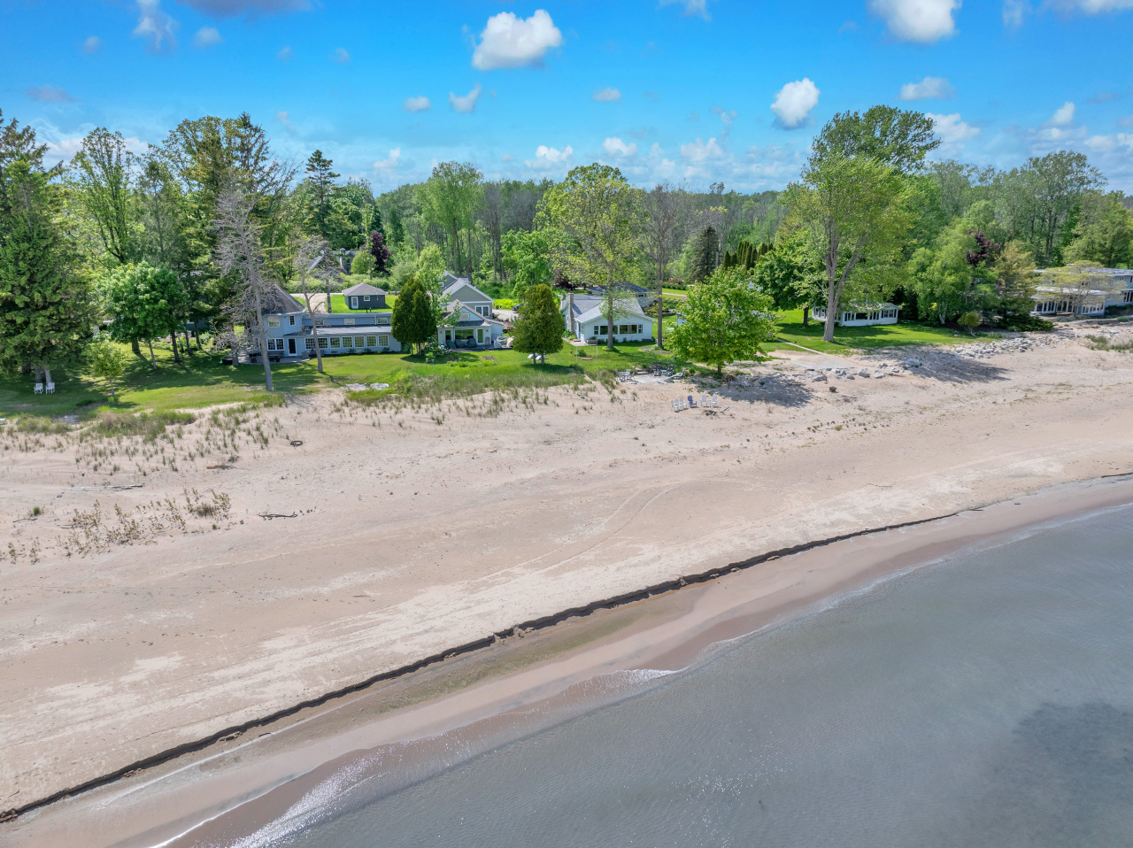 Wisconsin Lake Home for sale (MLS#: 1922005) at N133  Surfside Dr, in Holland, Wisconsin. (21 of 36)