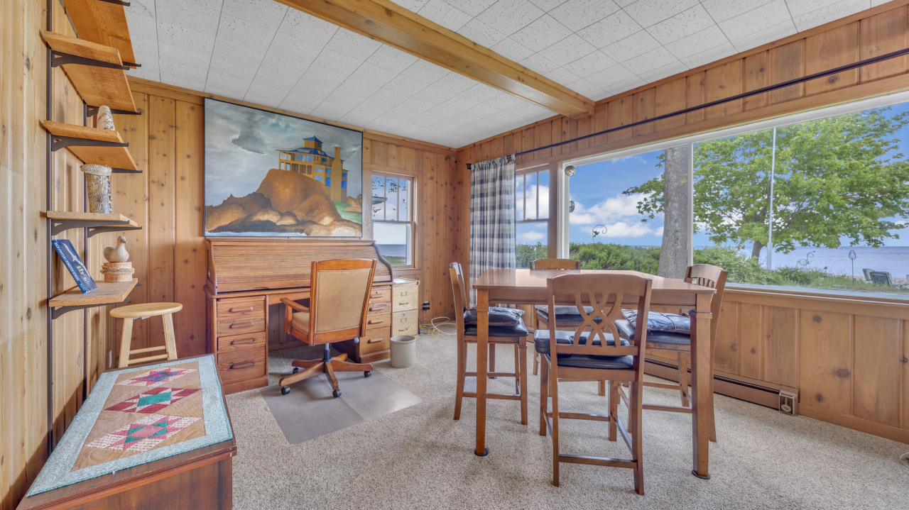 Wisconsin Lake Home for sale (MLS#: 1922005) at N133  Surfside Dr, in Holland, Wisconsin. (29 of 36)