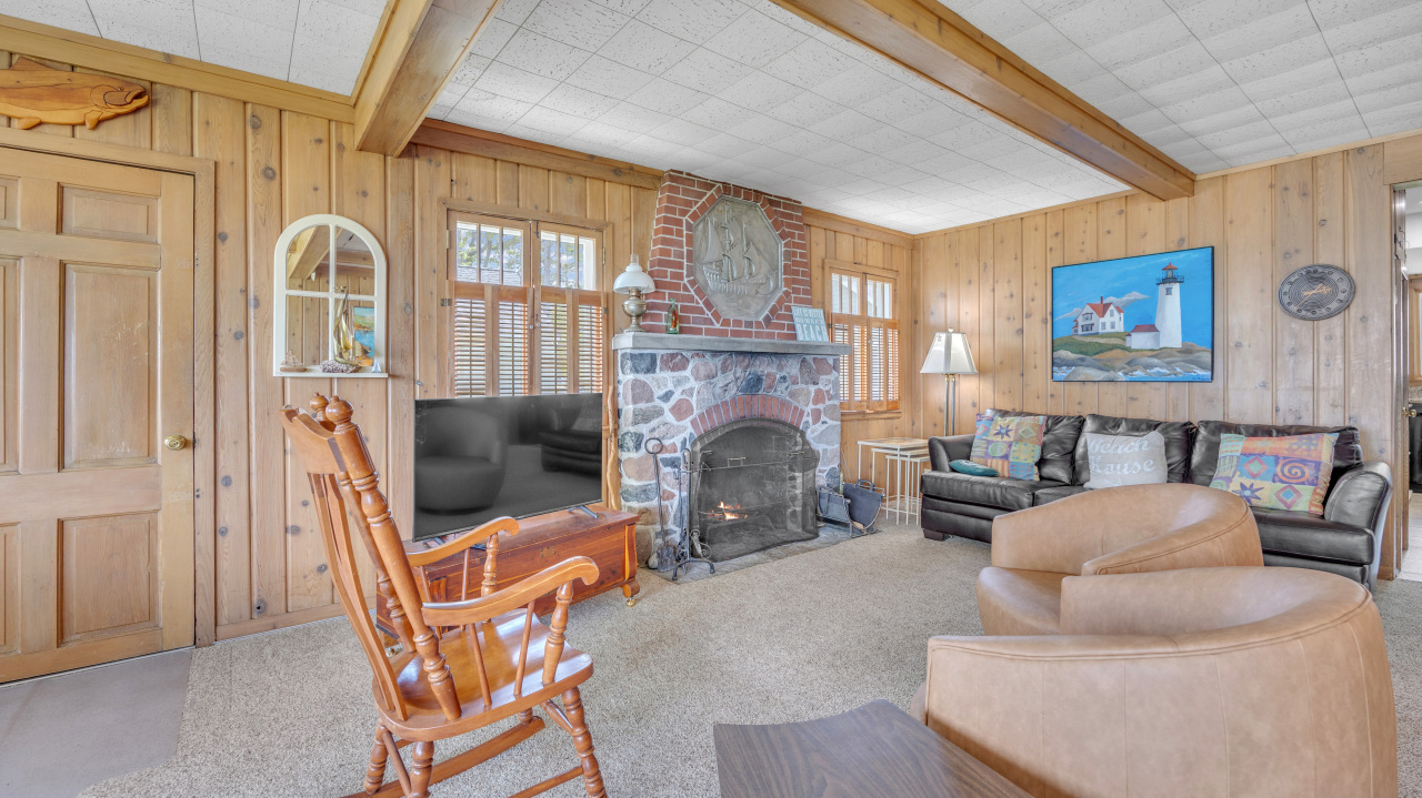 Wisconsin Lake Home for sale (MLS#: 1922005) at N133  Surfside Dr, in Holland, Wisconsin. (31 of 36)