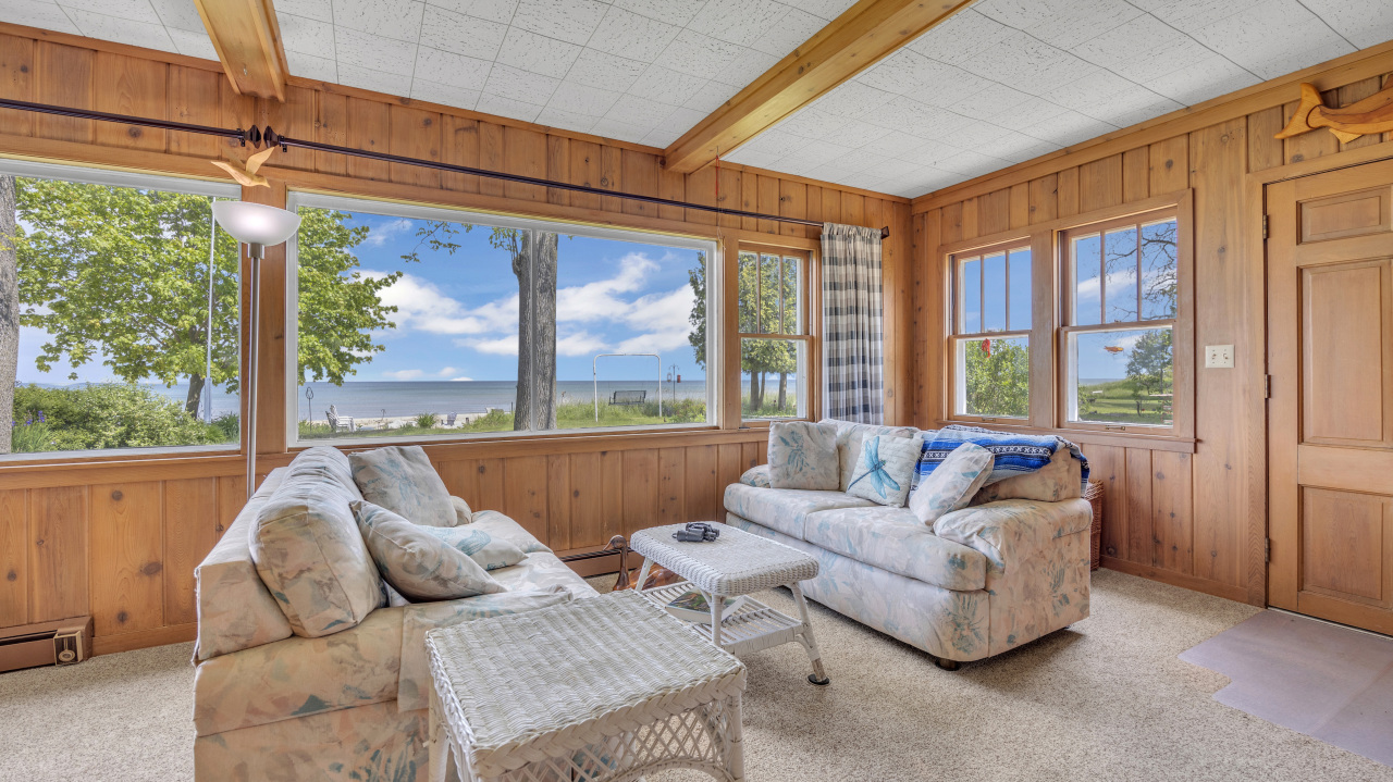 Wisconsin Lake Home for sale (MLS#: 1922005) at N133  Surfside Dr, in Holland, Wisconsin. (32 of 36)