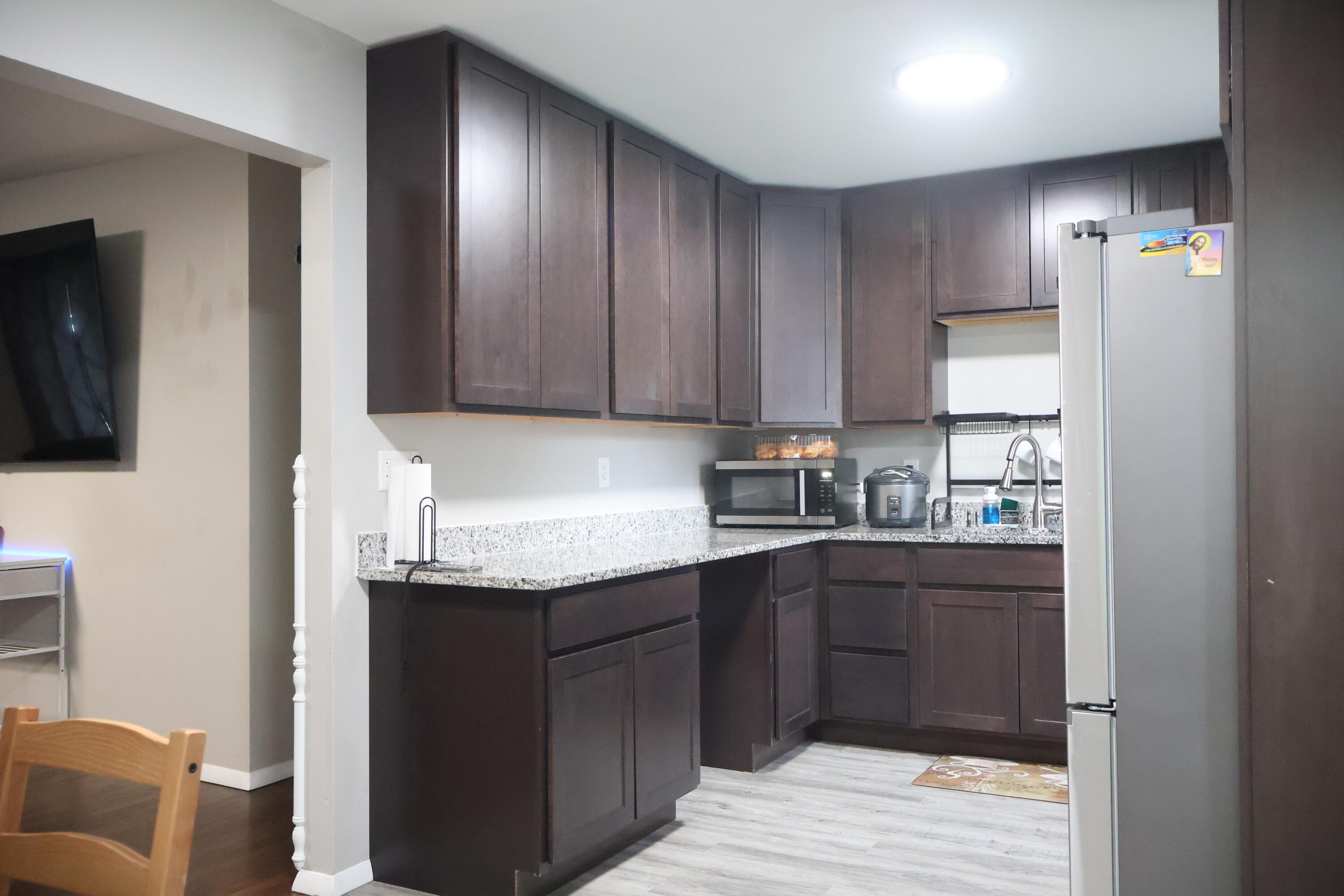 Wisconsin Lake Home for sale (MLS#: 1922100) at 4725 W Wilbur Ave, in Milwaukee, Wisconsin. (4 of 34)