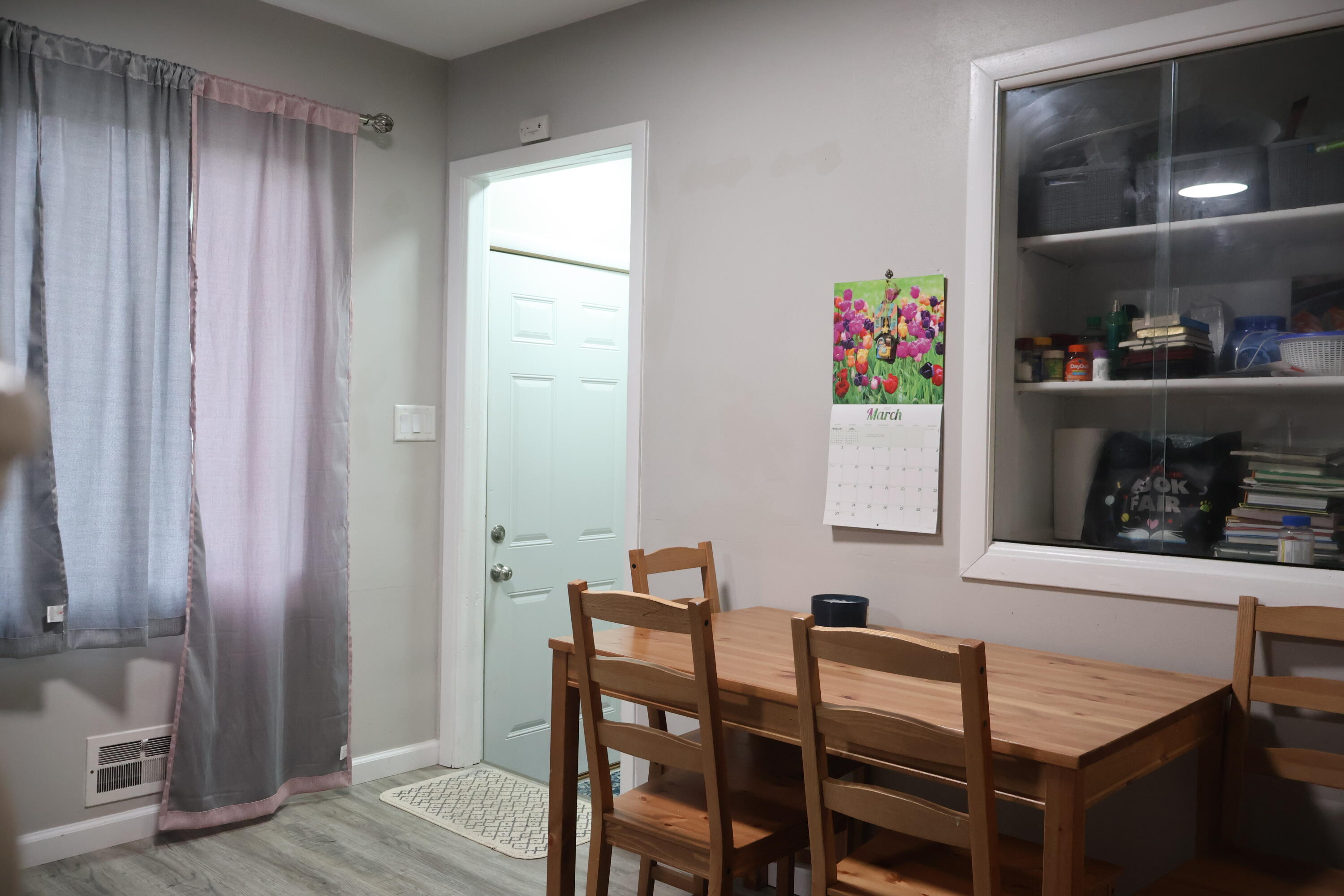 Wisconsin Lake Home for sale (MLS#: 1922100) at 4725 W Wilbur Ave, in Milwaukee, Wisconsin. (5 of 34)