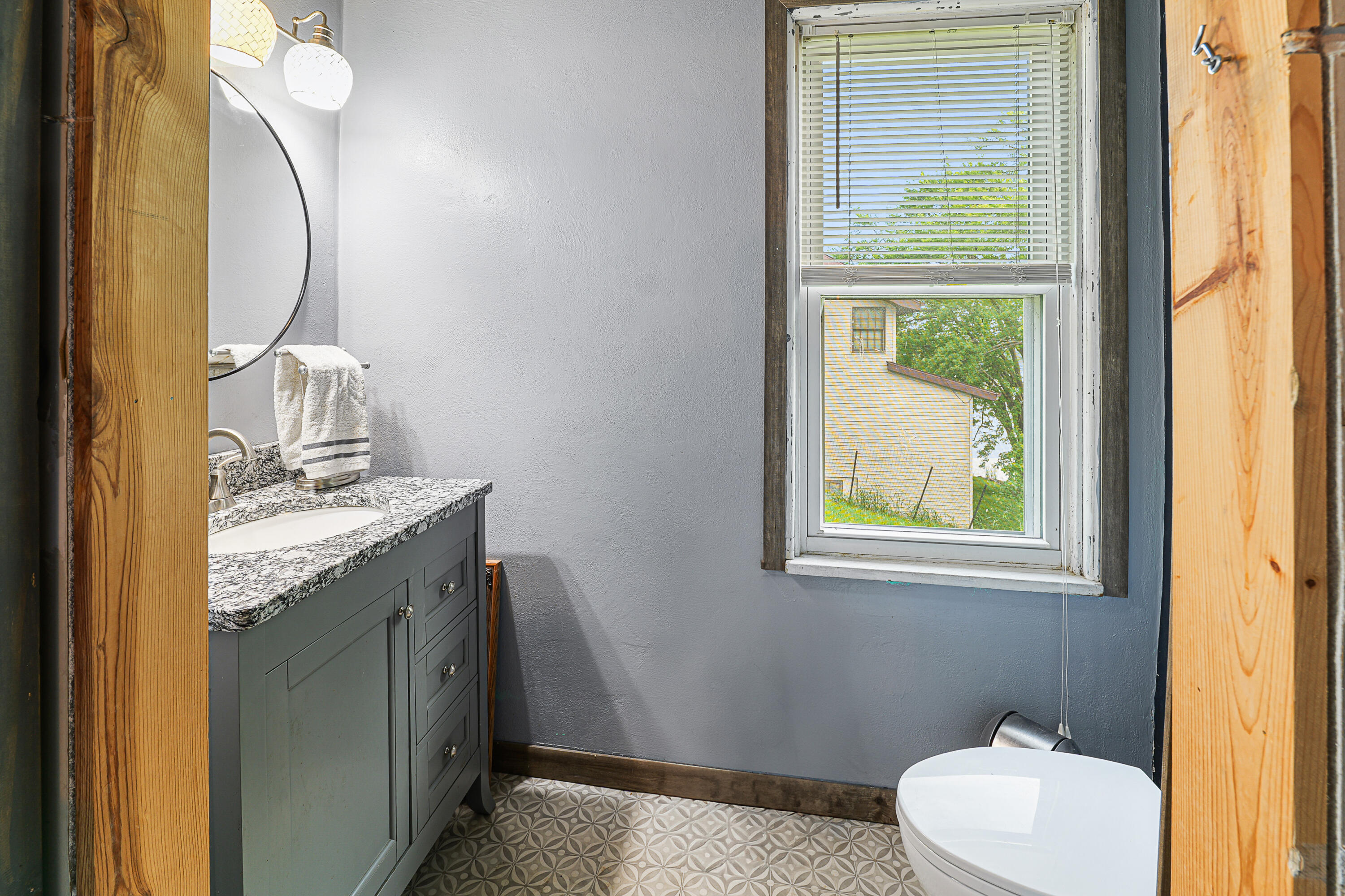 Wisconsin Lake Home for sale (MLS#: 1922114) at 21 S Elm St, in Kekoskee, Wisconsin. (11 of 15)