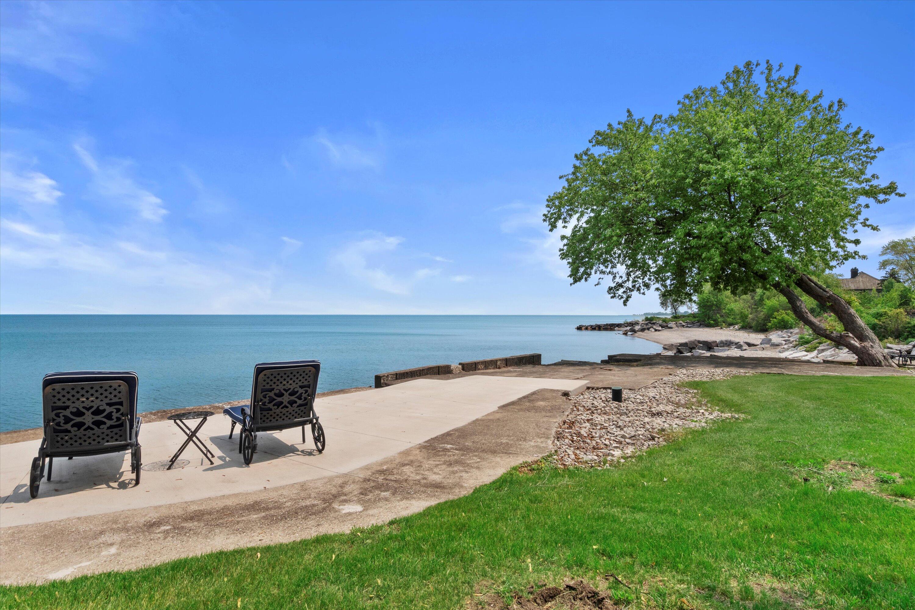 Wisconsin Lake Home for sale (MLS#: 1922147) at 9237  Lakeshore Dr, in Pleasant Prairie, Wisconsin. (36 of 39)