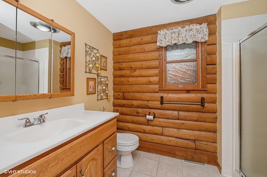 Wisconsin Lake Home for sale (MLS#: 1922201) at N1508  Wildwood Rd, in Linn, Wisconsin. (16 of 29)