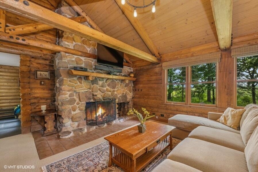 Wisconsin Lake Home for sale (MLS#: 1922201) at N1508  Wildwood Rd, in Linn, Wisconsin. (5 of 29)