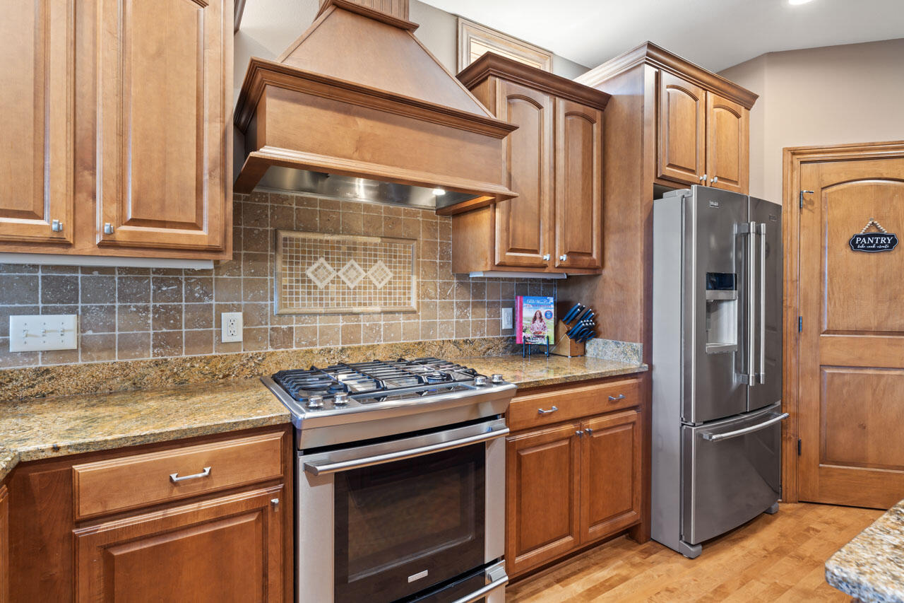 Wisconsin Lake Home for sale (MLS#: 1922233) at 6507  Willow Ct, in Waterford, Wisconsin. (12 of 60)