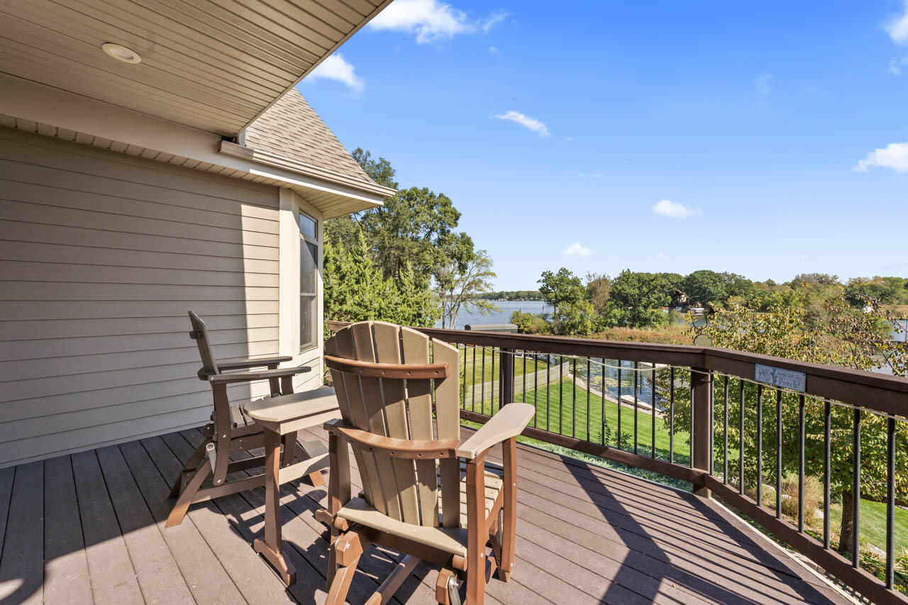 Wisconsin Lake Home for sale (MLS#: 1922233) at 6507  Willow Ct, in Waterford, Wisconsin. (19 of 60)