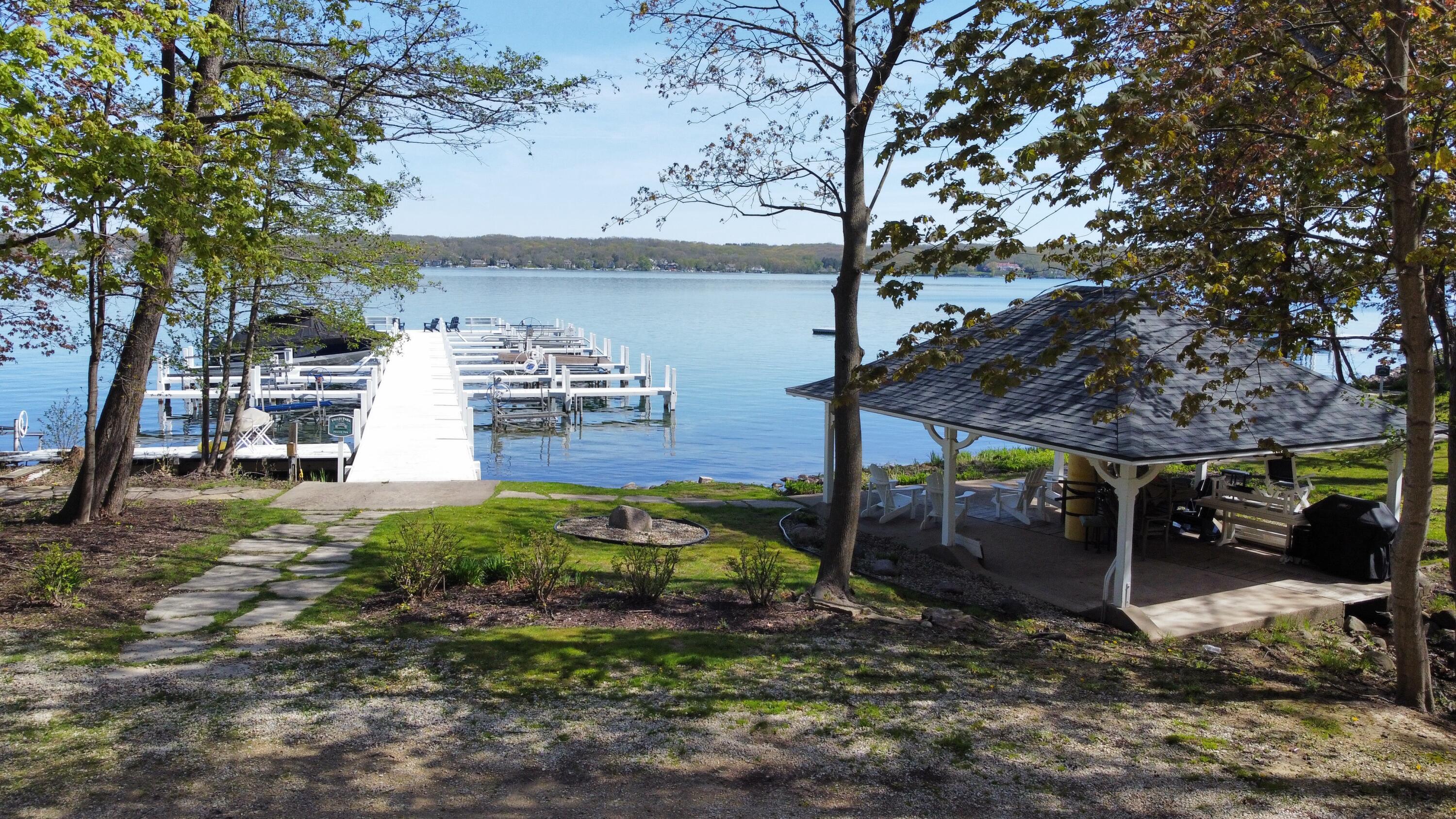 Wisconsin Lake Home for sale (MLS#: 1922239) at N1760 W Valley Park Rd, in Linn, Wisconsin. (37 of 41)