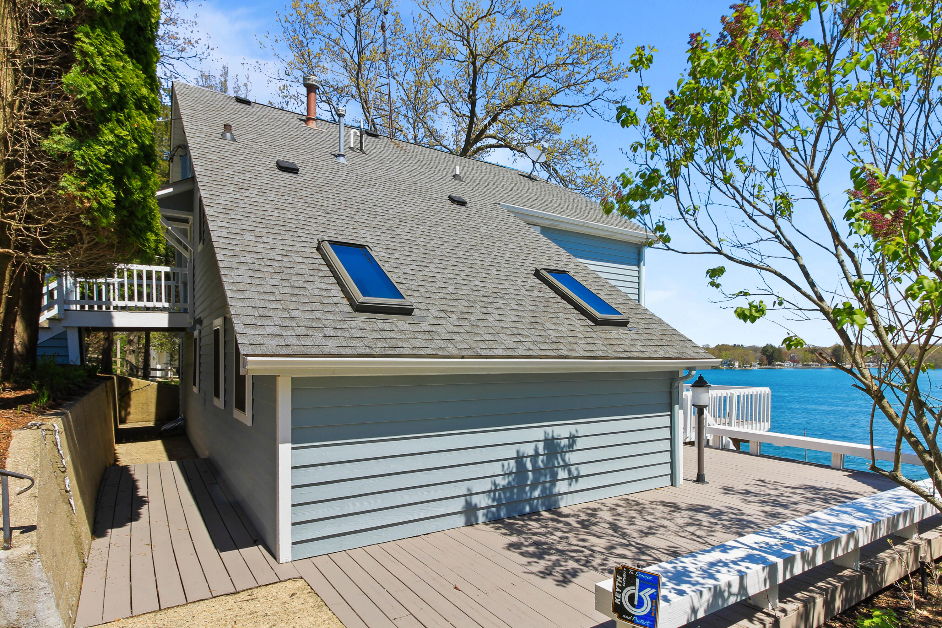 Wisconsin Lake Home for sale (MLS#: 1922260) at W5374  Westshore Dr, in La Grange, Wisconsin. (9 of 44)
