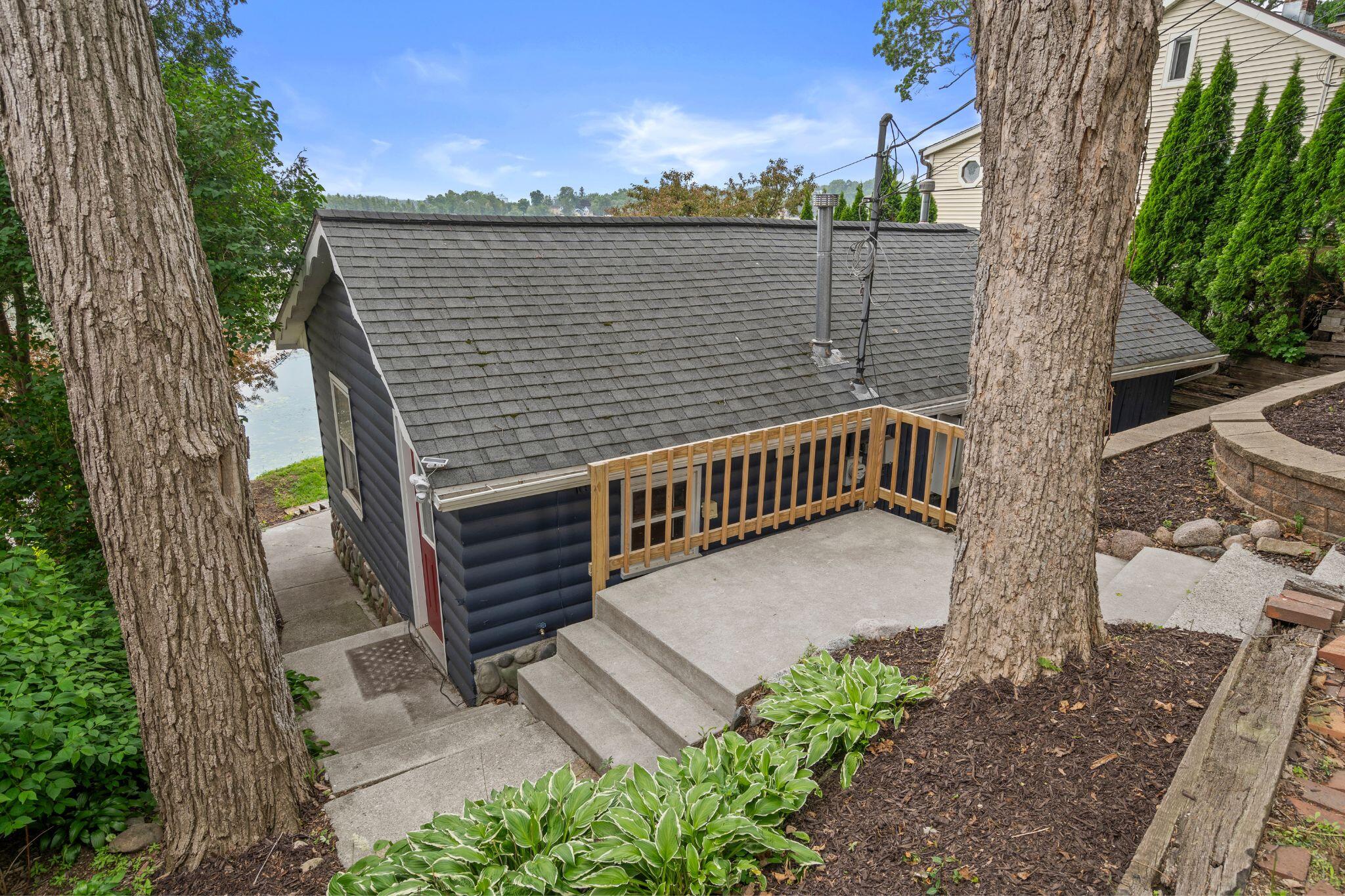 Wisconsin Lake Home for sale (MLS#: 1922336) at 55  Stark Rd, in Random Lake, Wisconsin. (11 of 18)