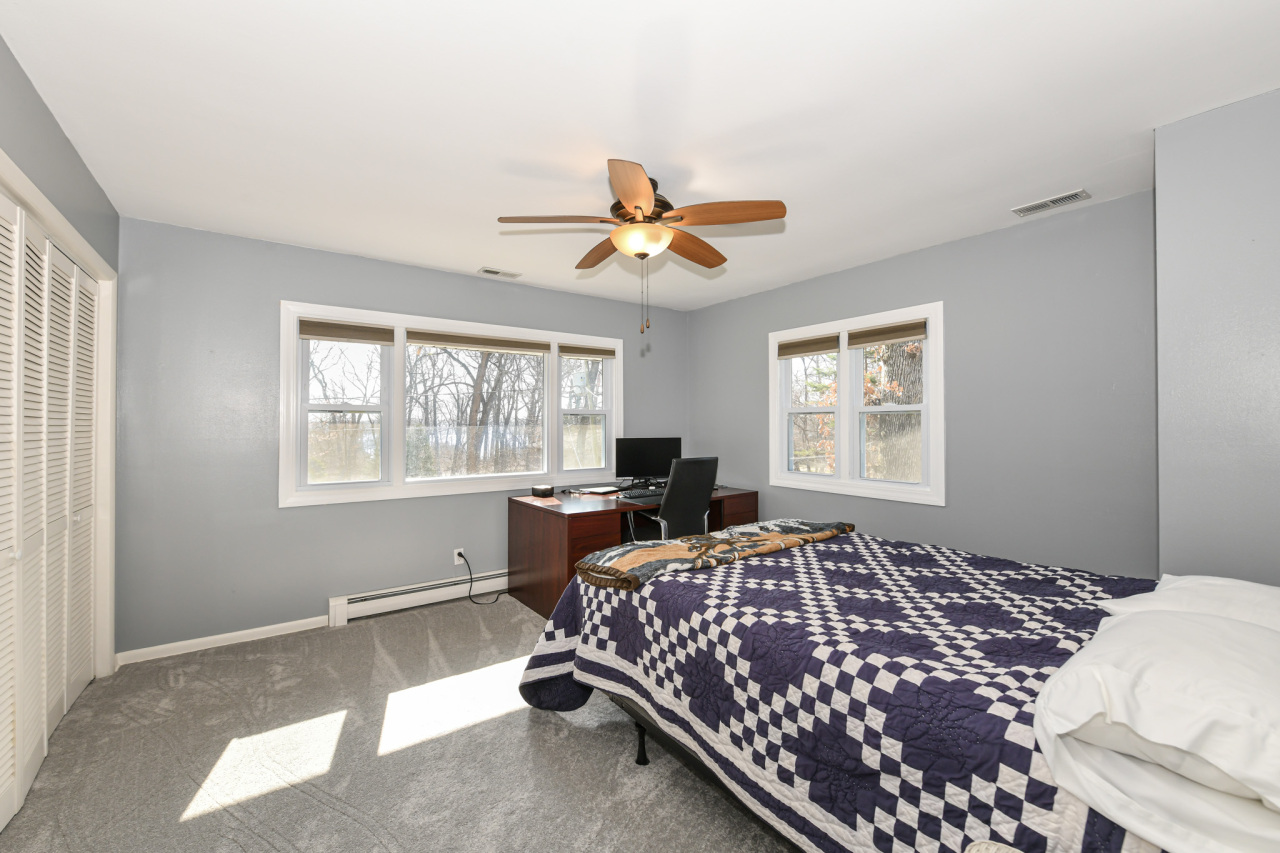 Wisconsin Lake Home for sale (MLS#: 1922505) at 2613  Glen Eyrie Ln, in Delavan, Wisconsin. (31 of 49)