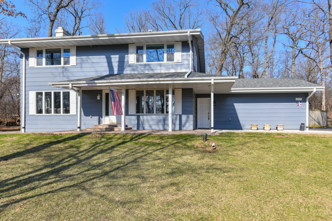 Wisconsin Lake Home for sale (MLS#: 1922505) at 2613  Glen Eyrie Ln, in Delavan, Wisconsin. (45 of 49)